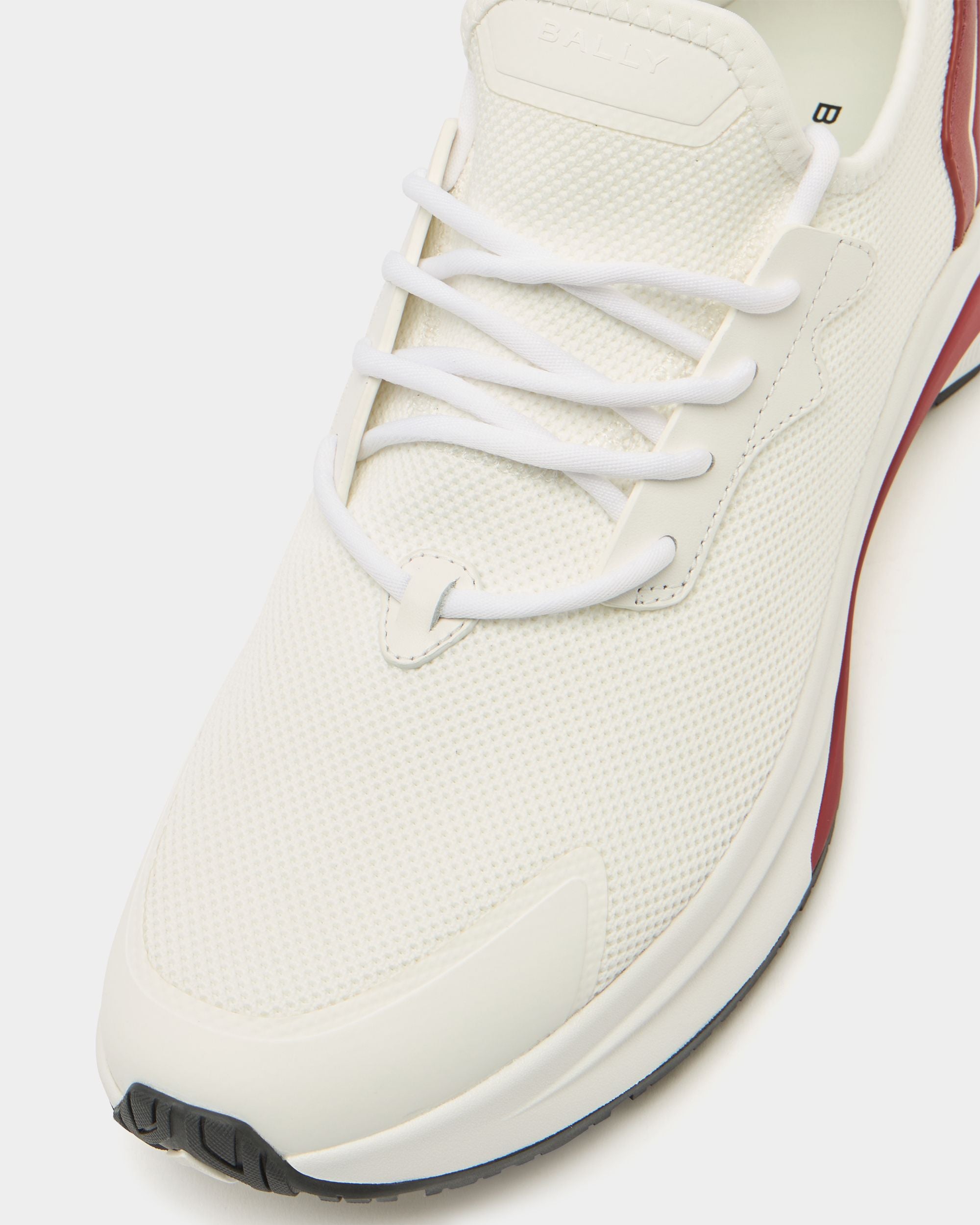 Bally Global - Woge Sneaker in White Fabric - White