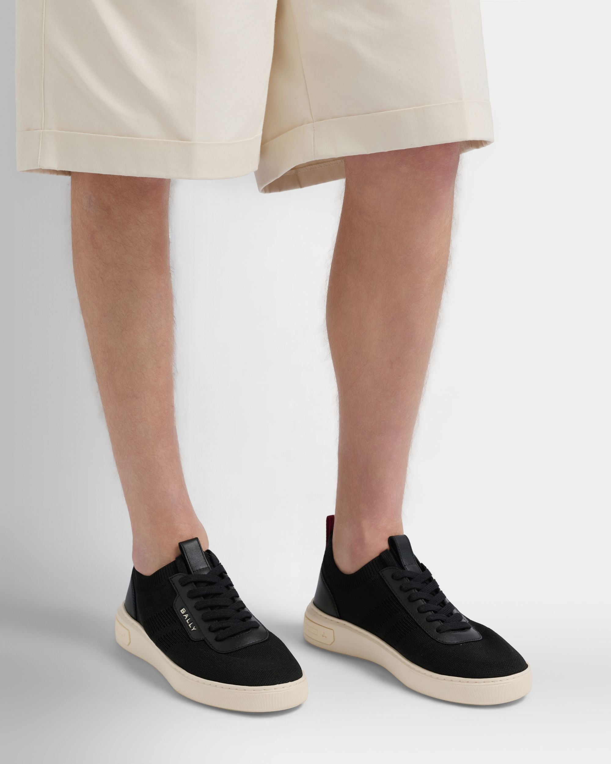 Bally Global - Bally Lift Sneaker aus schwarzem Stoff - Black