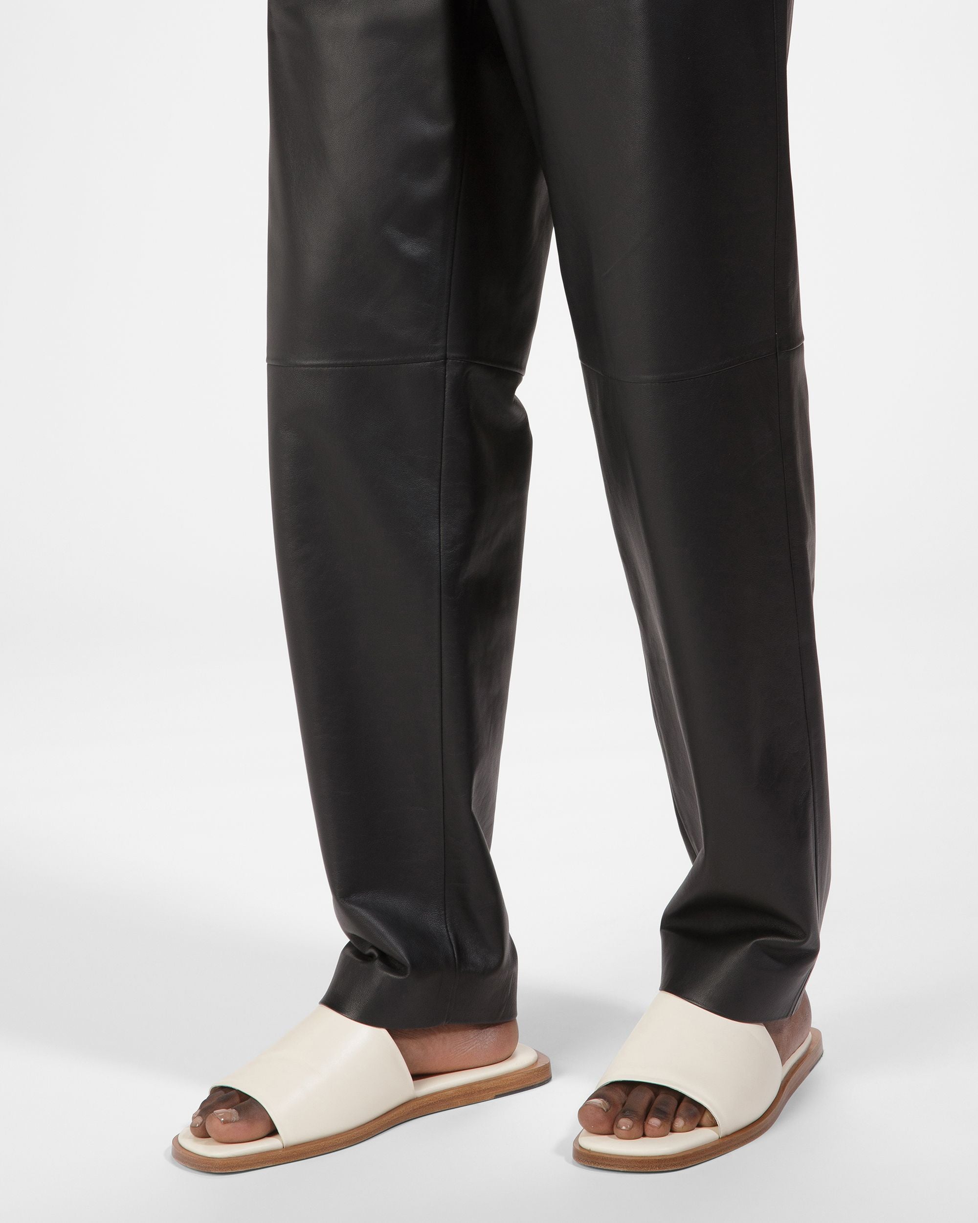 Bally Global - Sabian Leather Sandals In Bone - Blanco