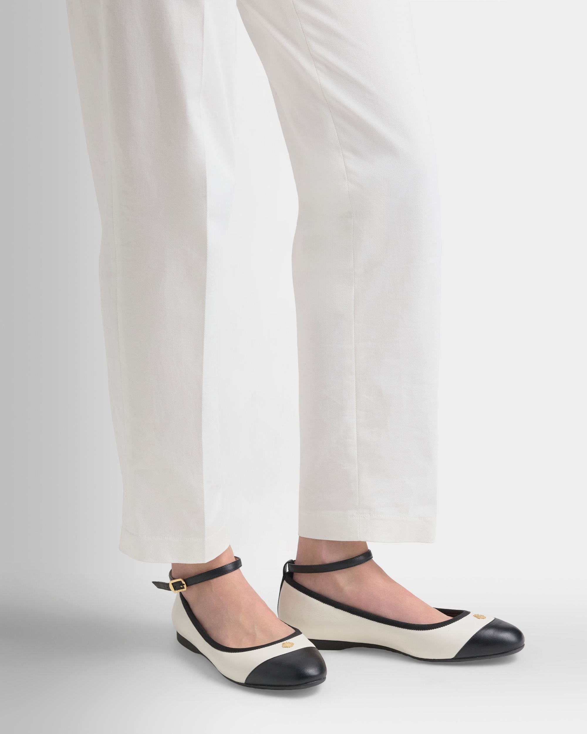 Bally Global - Ysla Ballet Flat in White Leather - White