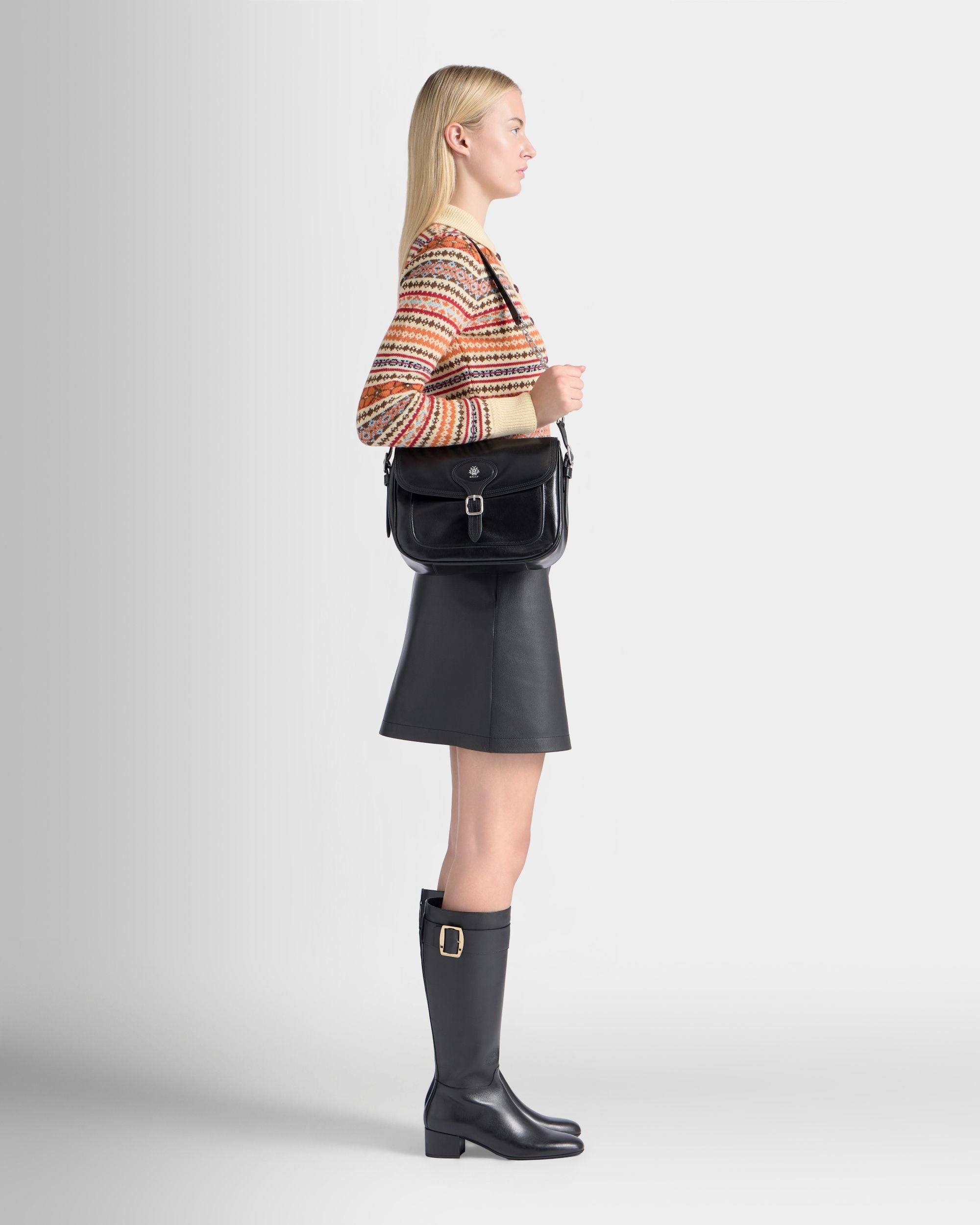 Bally Global - Beckett Soft Crossbody Bag in Black Leather - Black