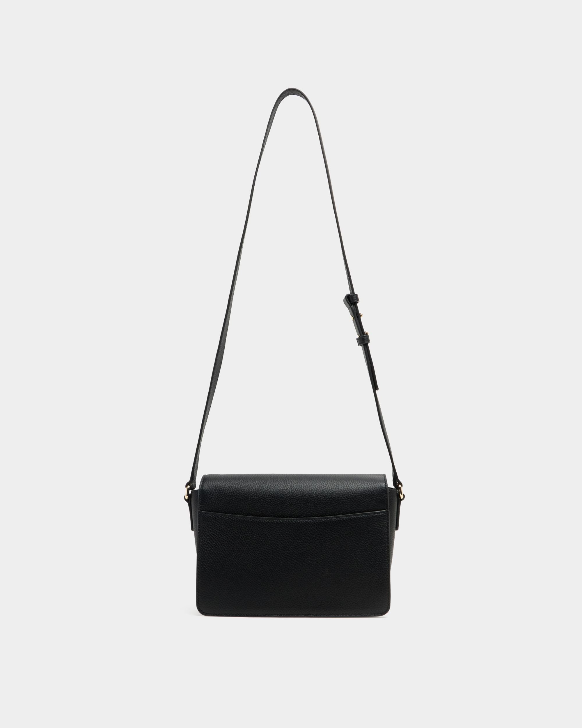 Bally Global - Umhängetasche aus genarbtem Leder in Schwarz - Black