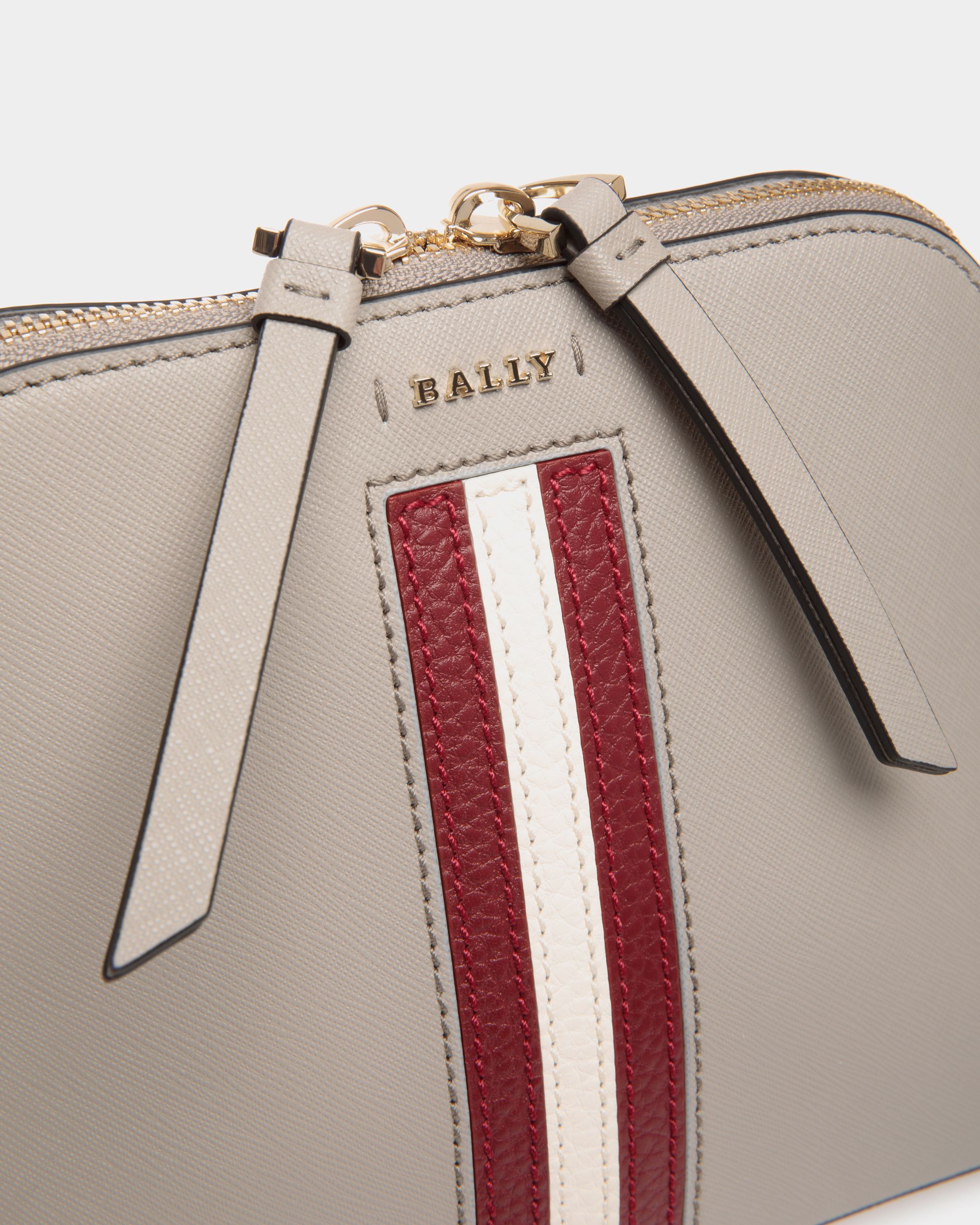 Bally Global - Sac À Bandoulière En Cuir Gaufré Beige - Beige