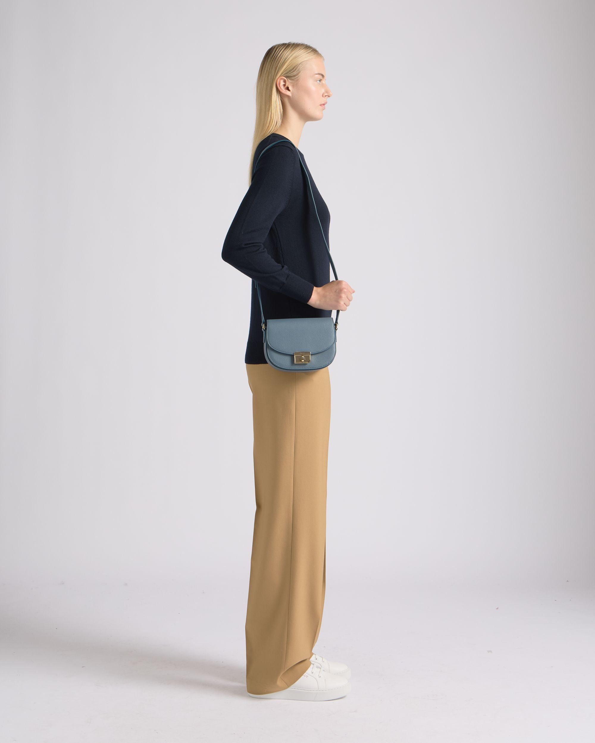 Bally Global - Mini Bag in Blue Grained Leather - Blue