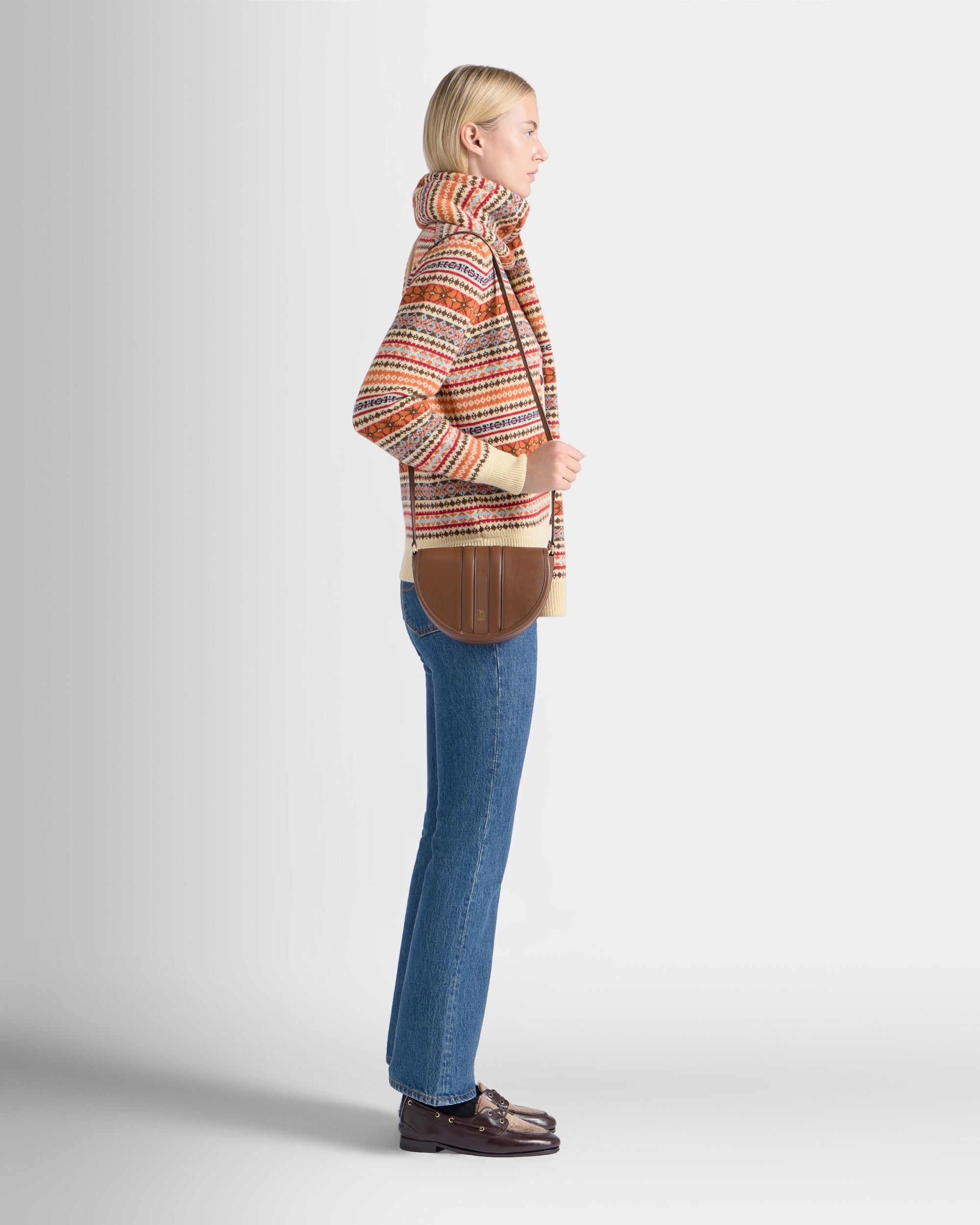 Bally Global - Signature Crossbody Bag in Brown Leather - Brown