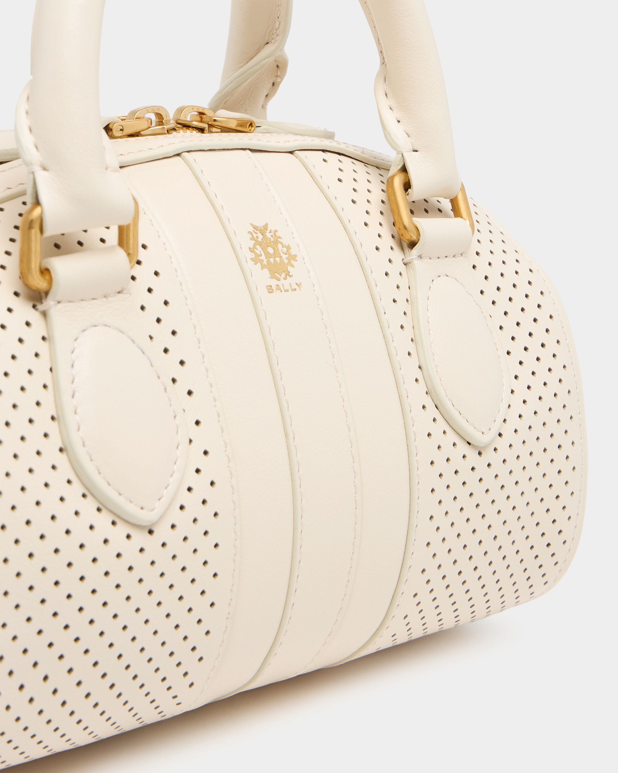 Bally Global - Mini-sac de la collection Tennis en cuir perforé ivoire - Blanc