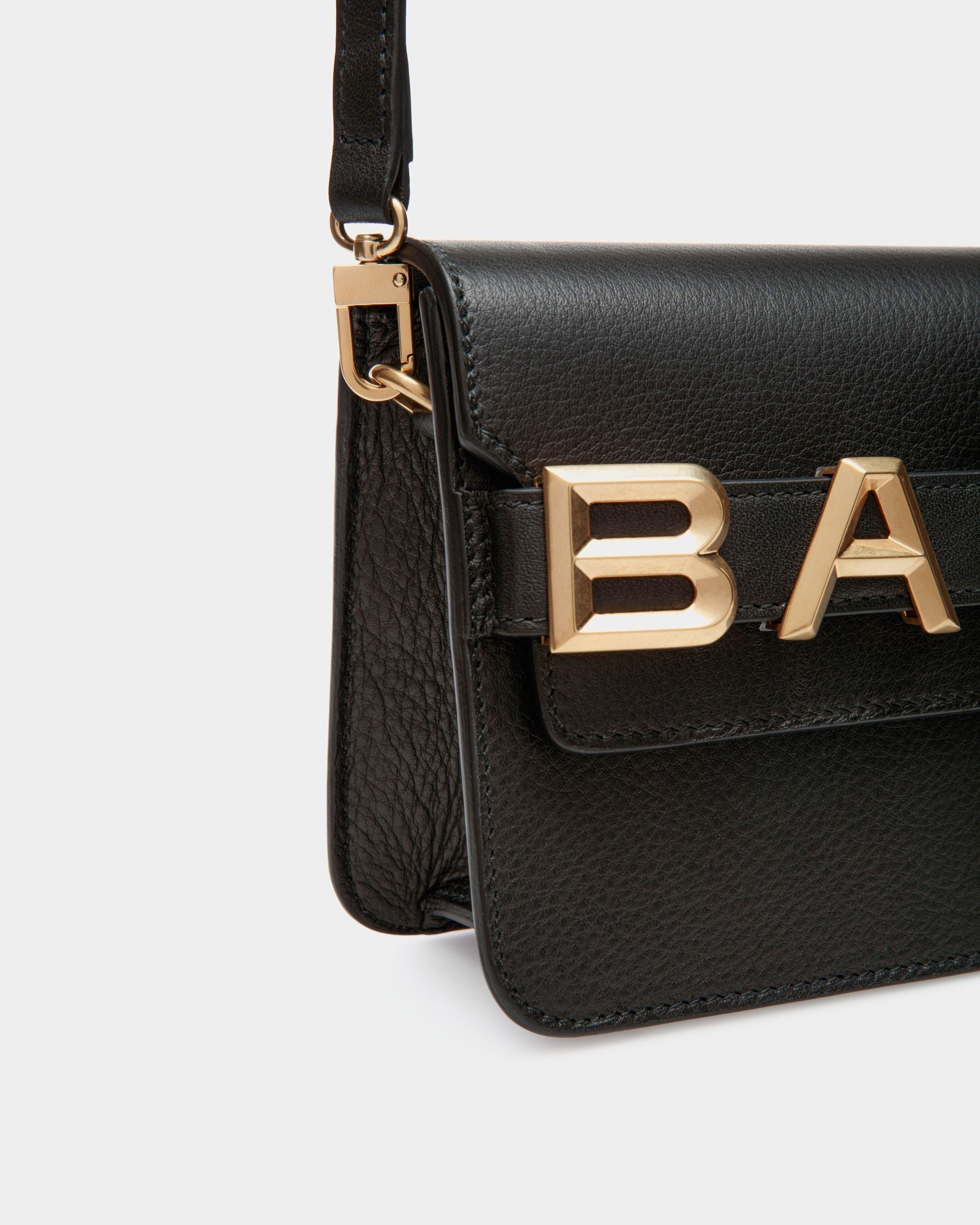 Bally Global - Logo Crossbody In Black Leather - Negro
