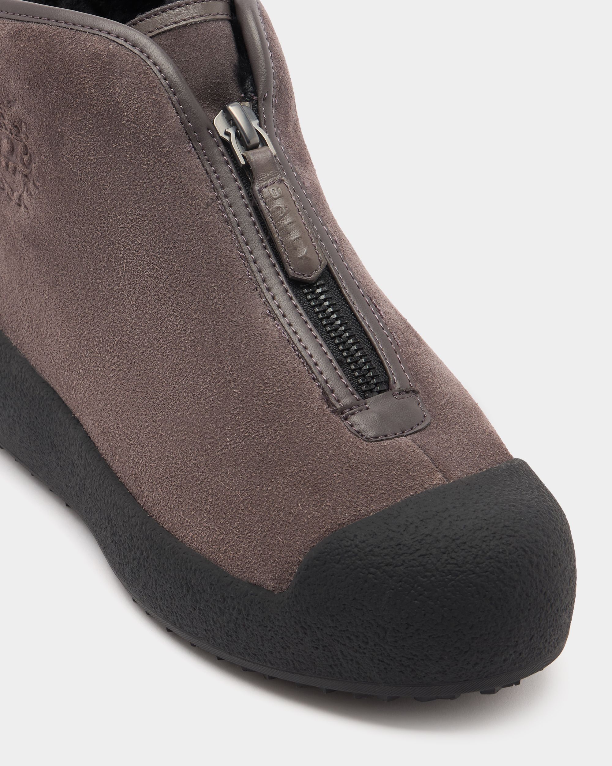 Bally Global - Bally Curling Stiefelette aus Veloursleder in Grau - Grau