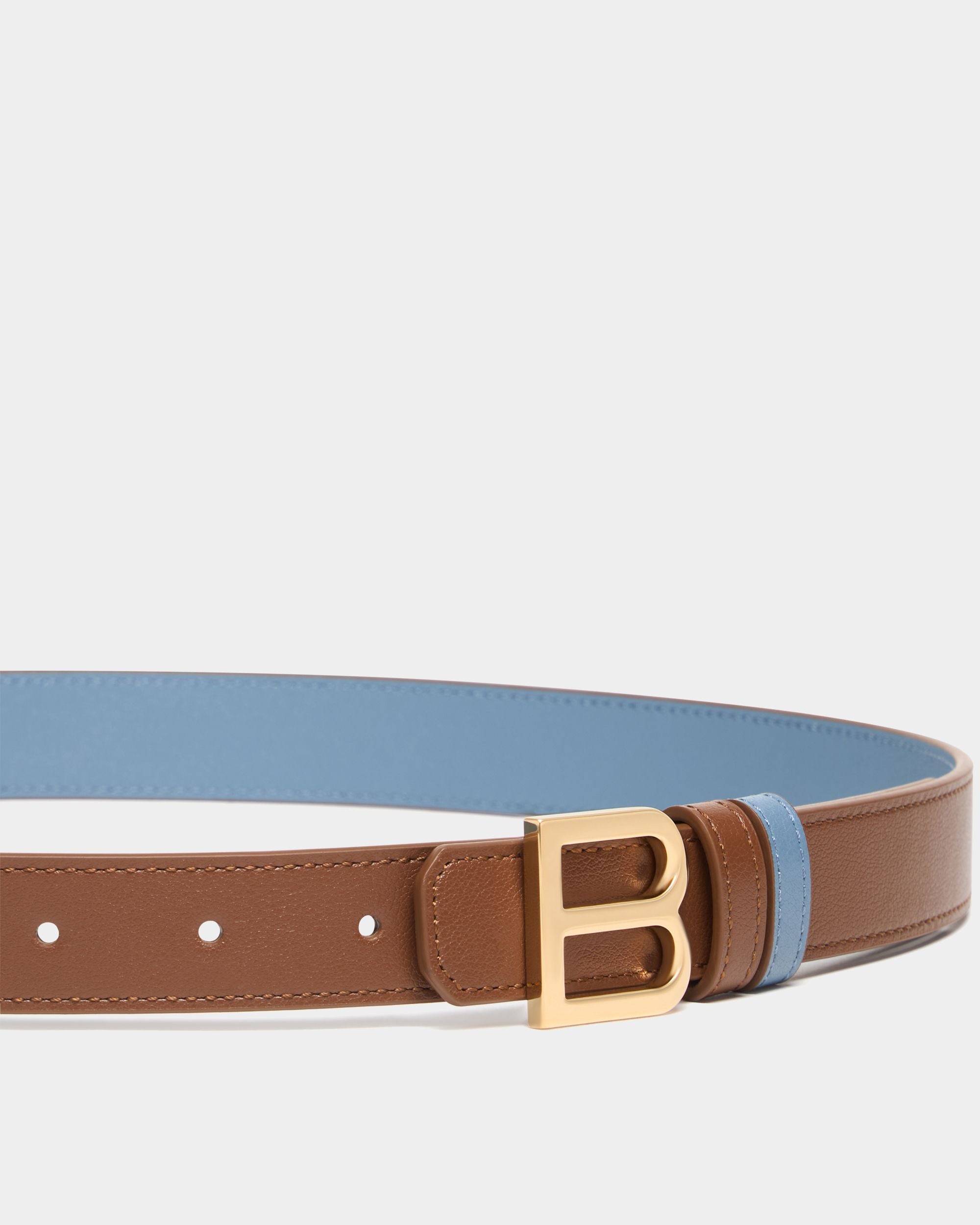 Bally Global - B Twist 25 mm Reversible Belt in Brown and Blue Leather - Multicolor