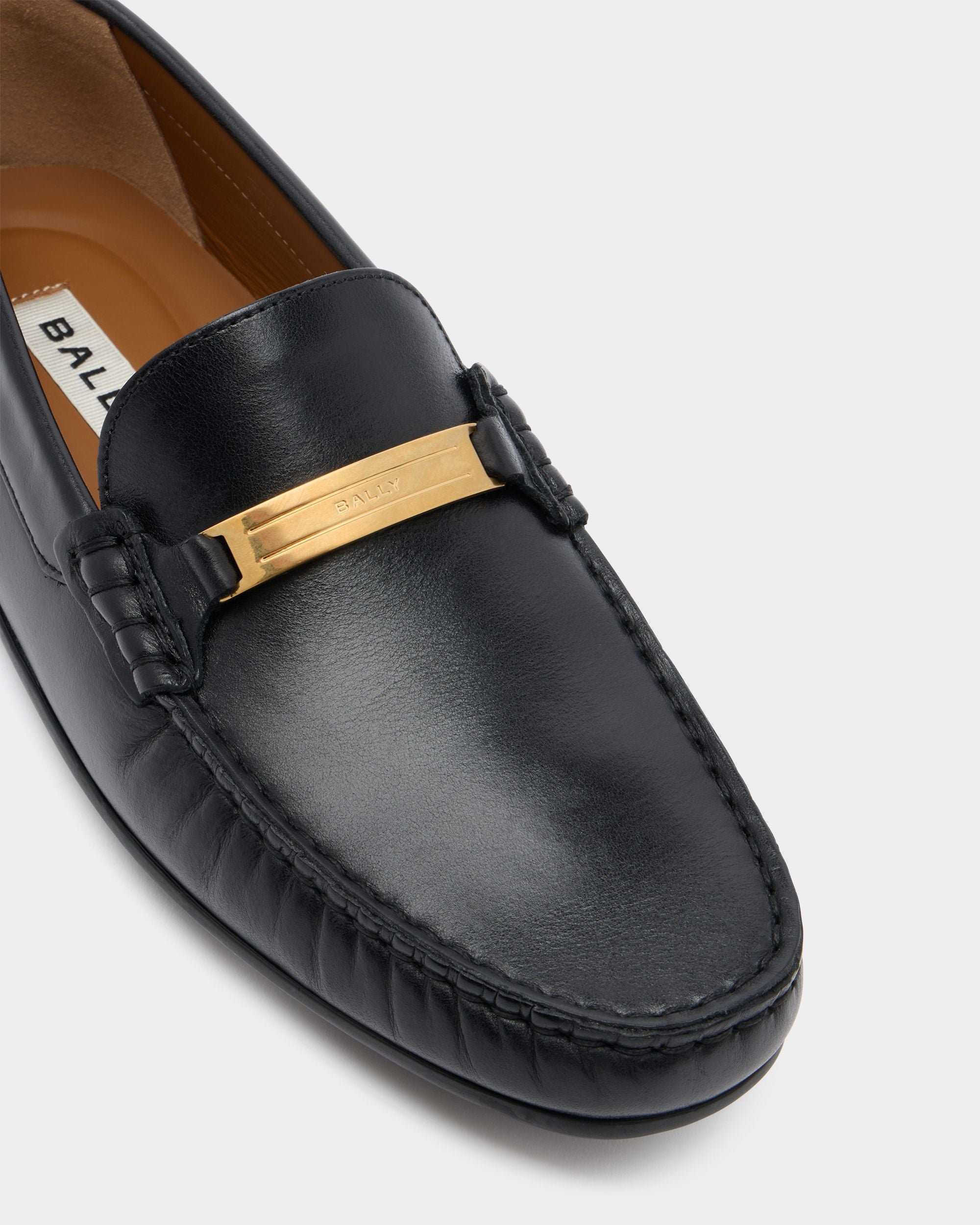 Bally Global - Clay Driver in Black Leather - Black