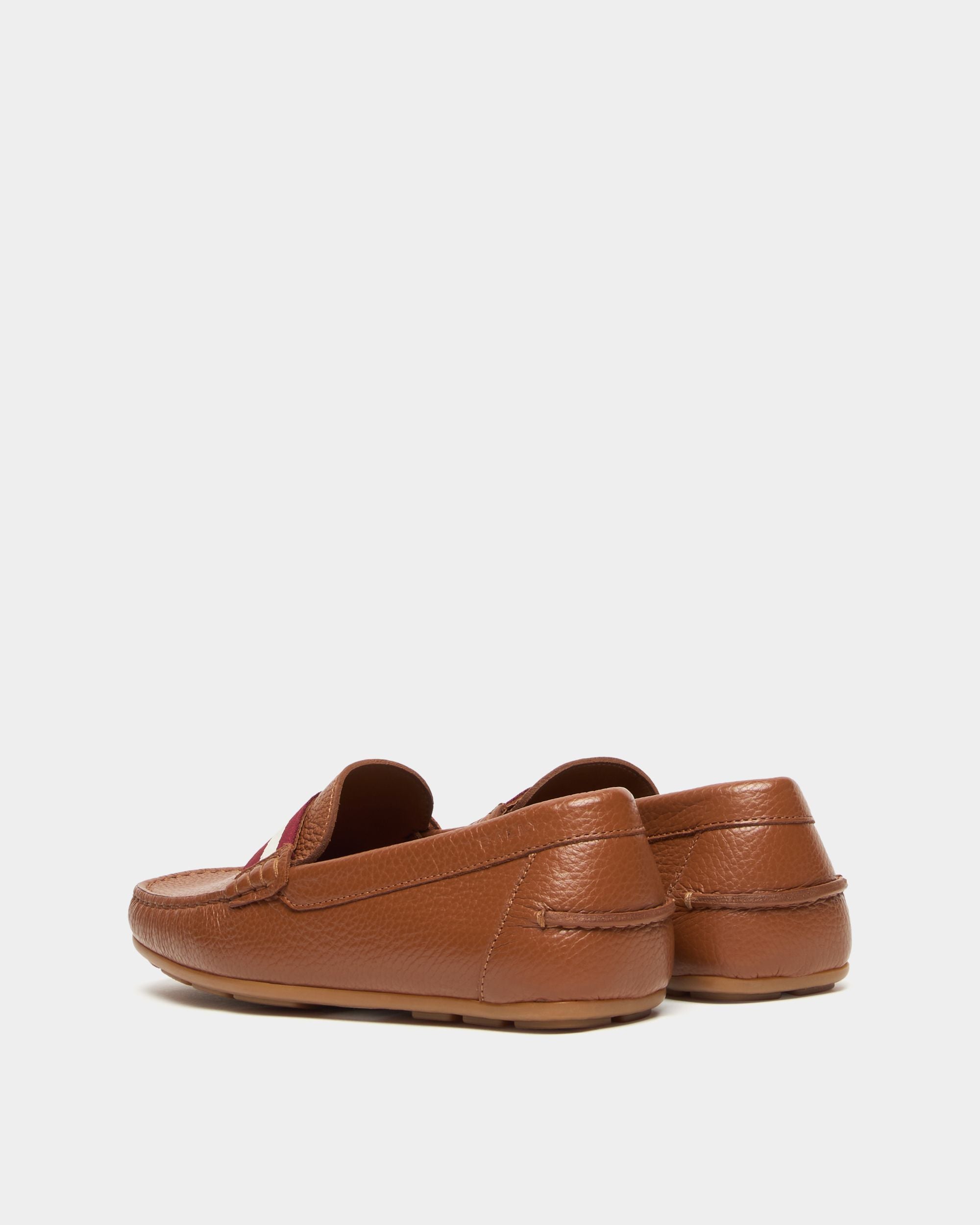 Bally Global - Clay Driver in Brown Grained Leather - Brown