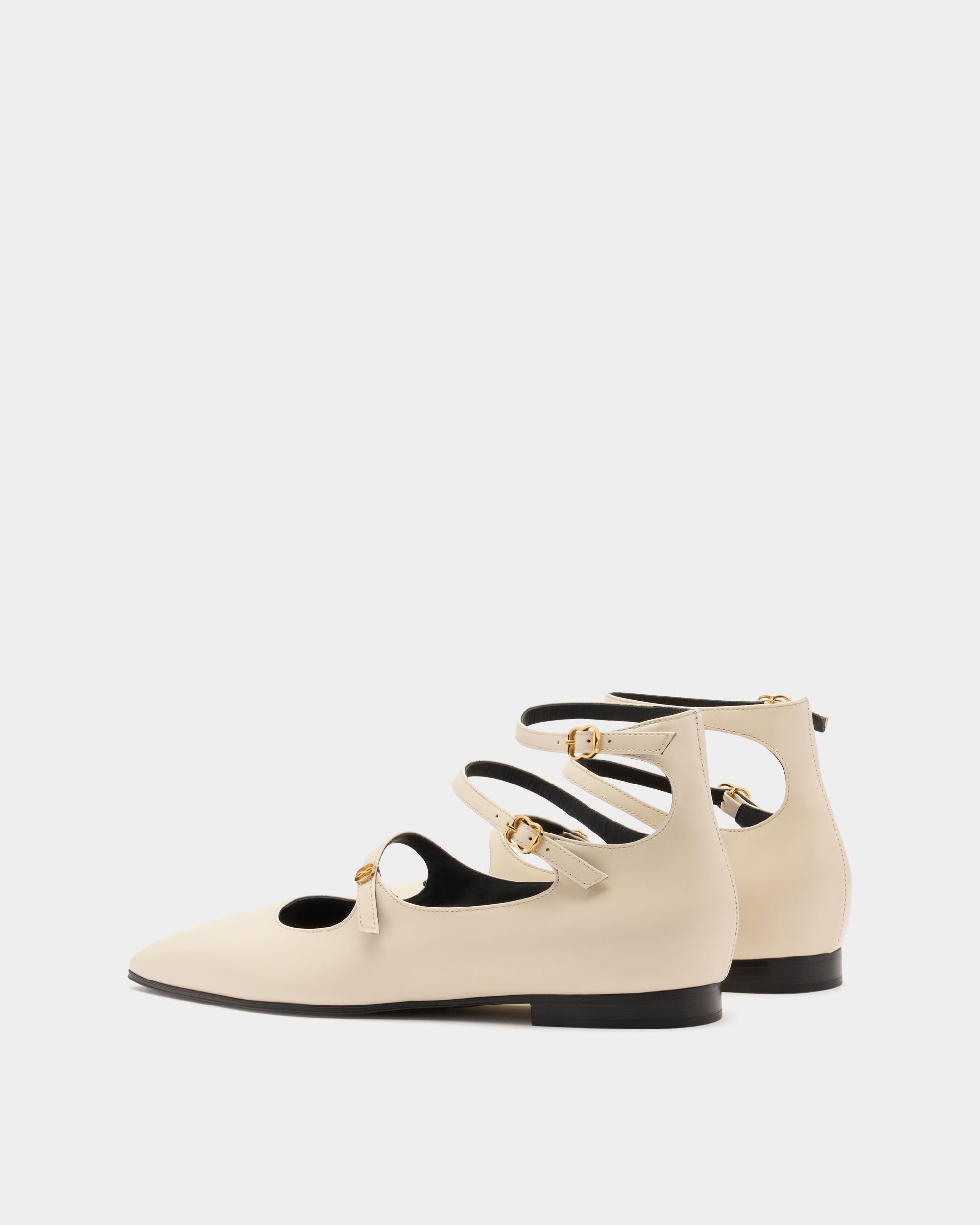 Bally Global - Marilou Flat Pumps In White Leather - White