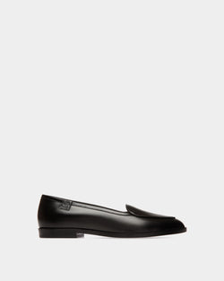 Elite Flat in Black Leather