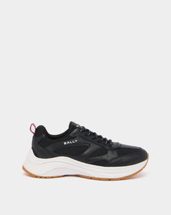 Woge Sneaker in Black Mesh and Leather
