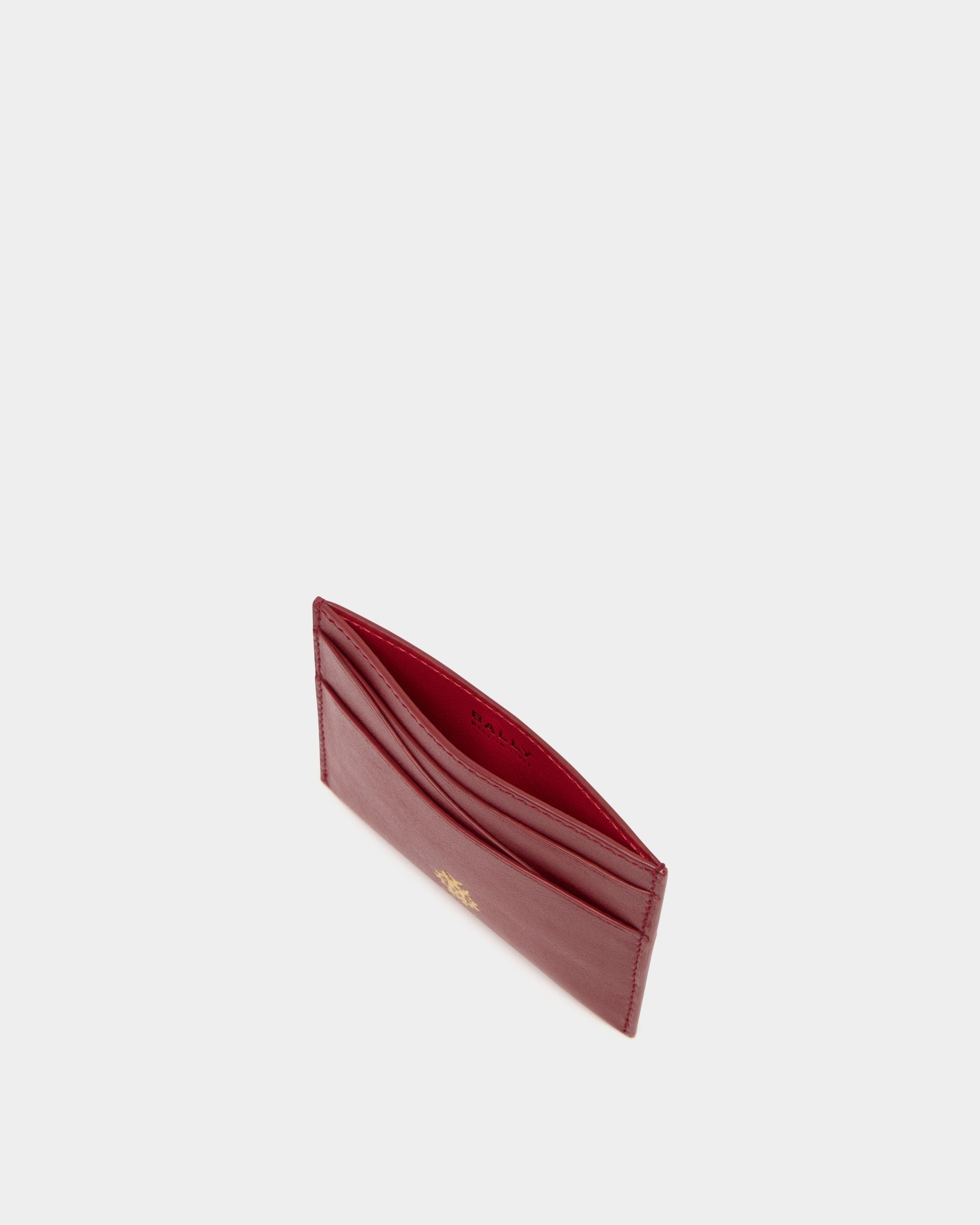 Bally Global - Bally Essential Kartenetui aus rubinrotem Leder - Red