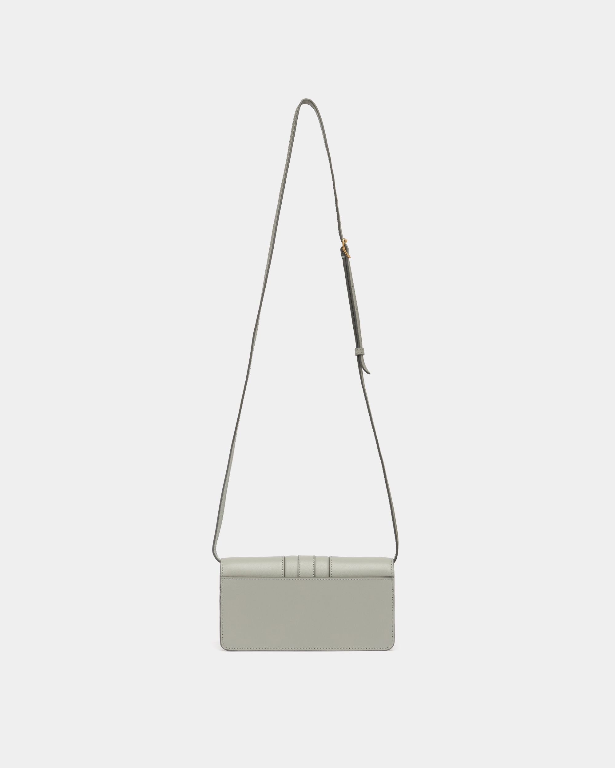 Bally Global - Beckett Smartphone-Tasche Aus Leder In Glacier Grey - Grau