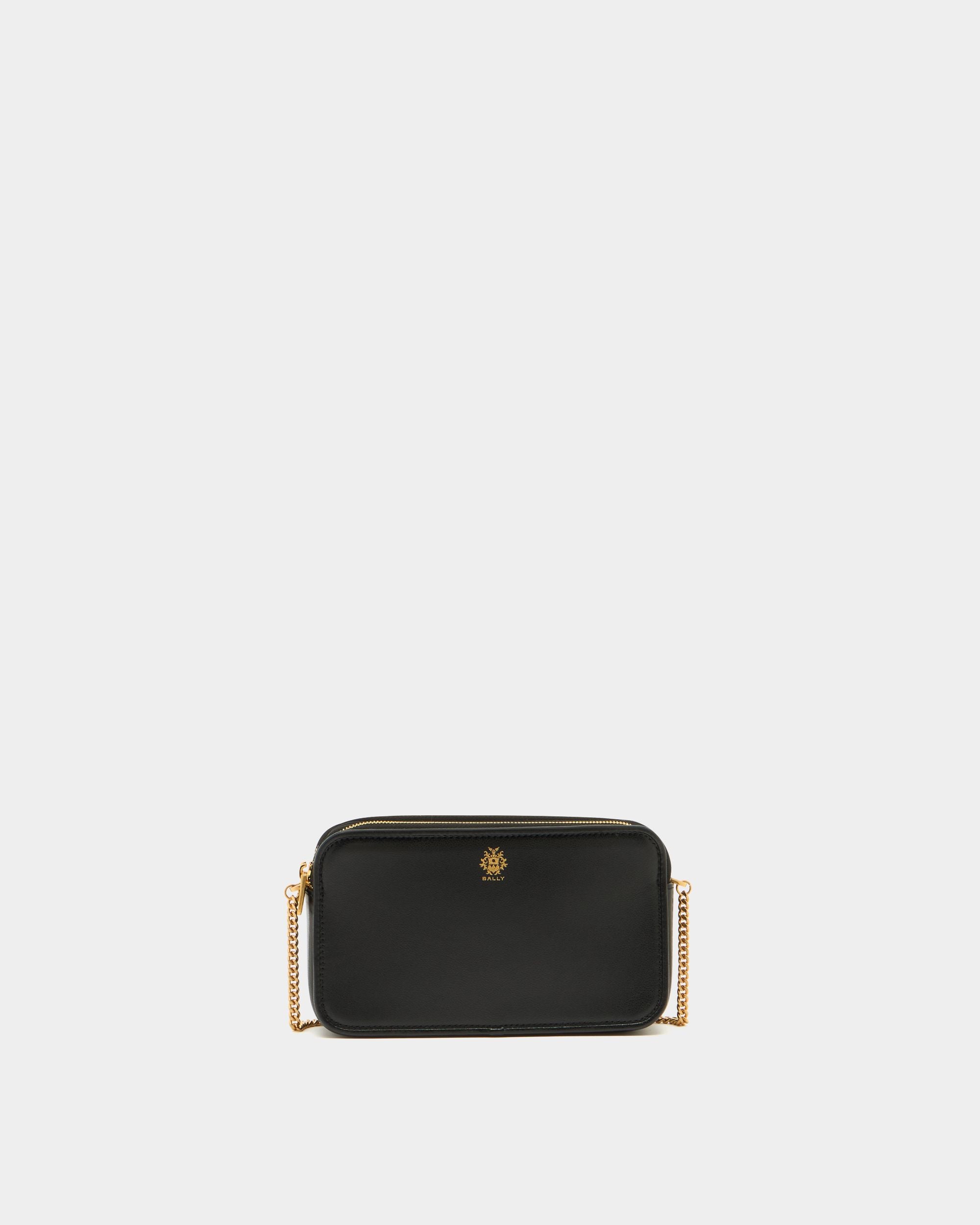 Bally Global - Essential Travel Wallet in Black Leather - Black