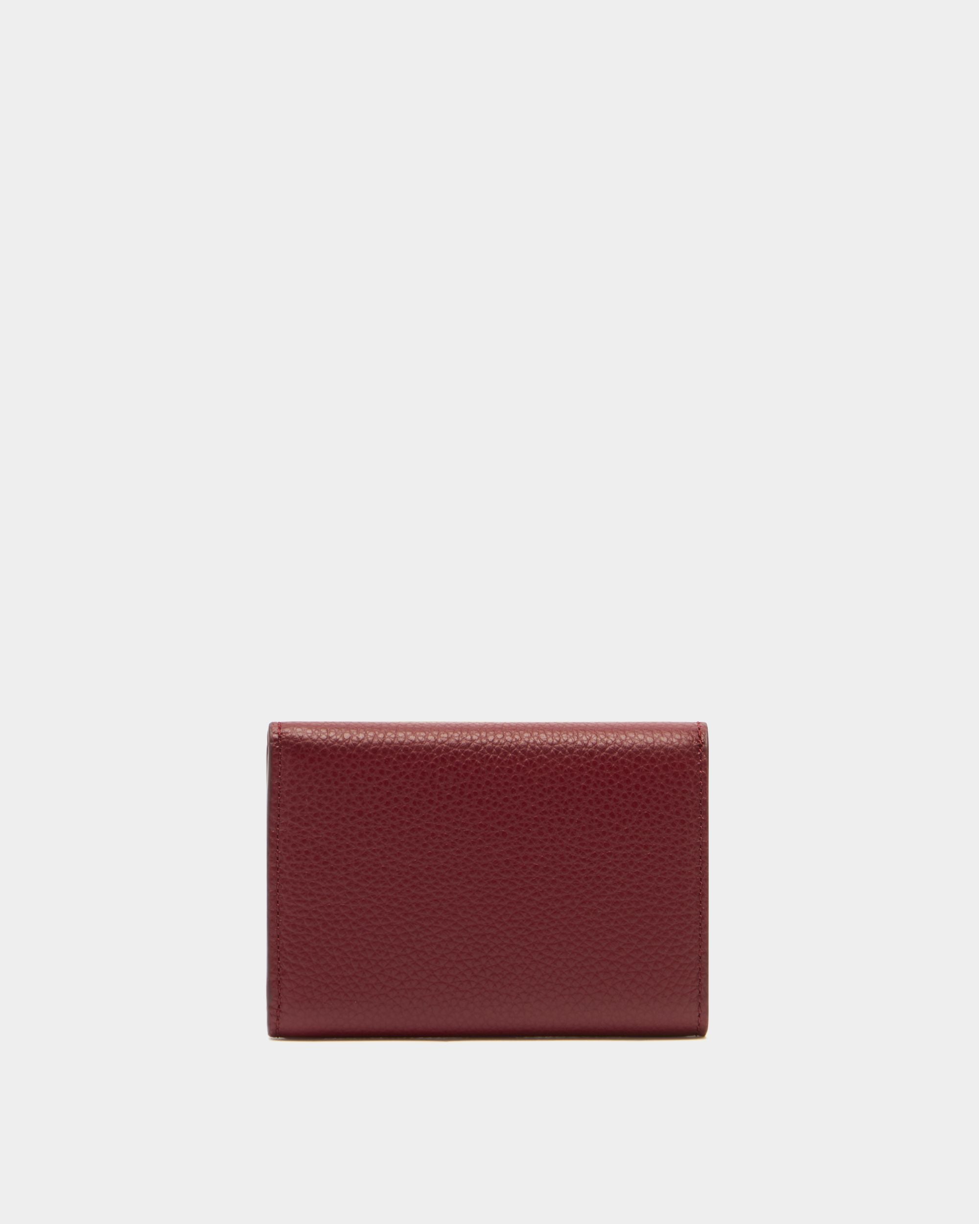 Bally Global - Geldbörse Lock Me aus genarbtem Leder in Ruby Red - Red