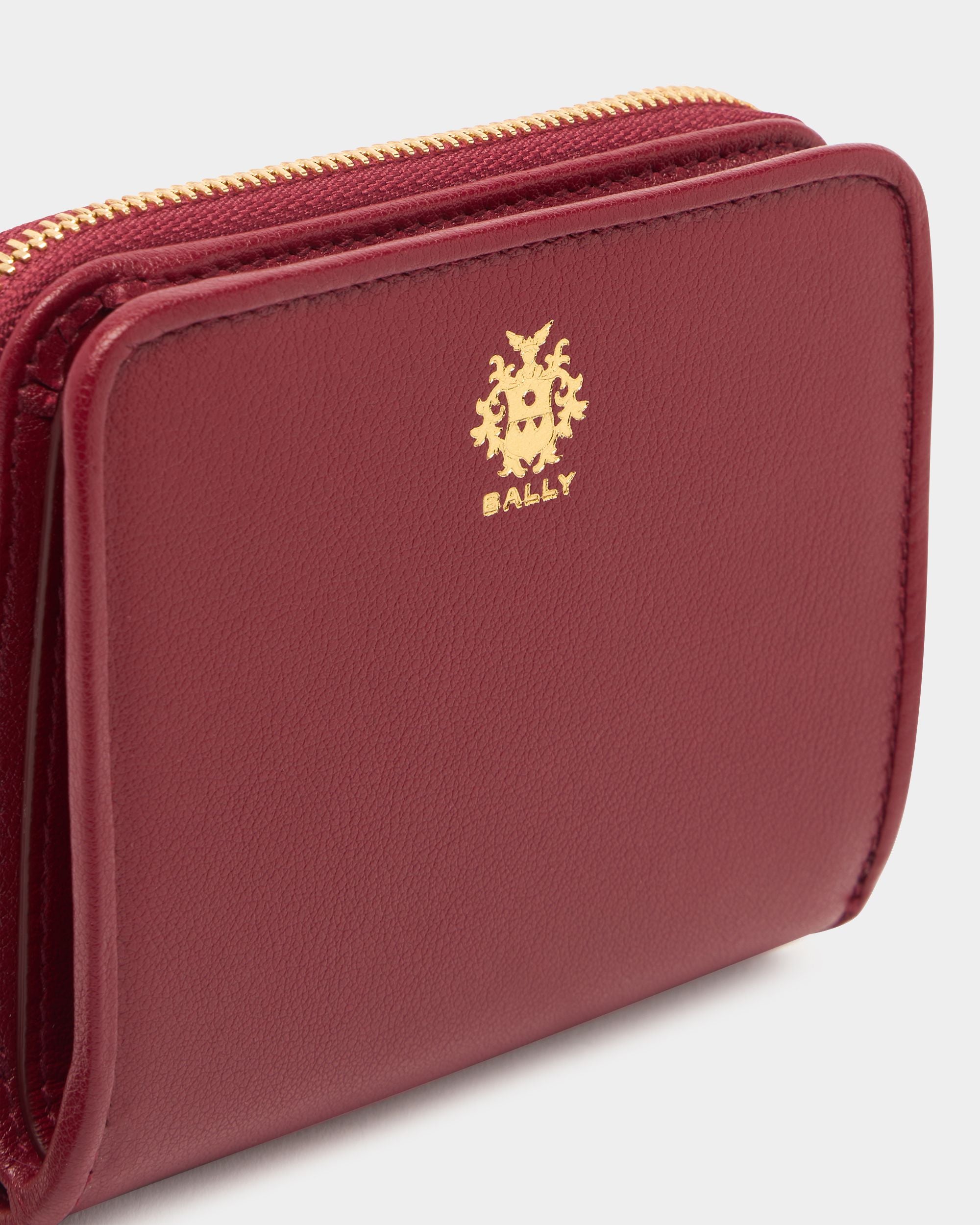 Bally Global - Monedero Bally Essential de piel rojo rubí - Rojo