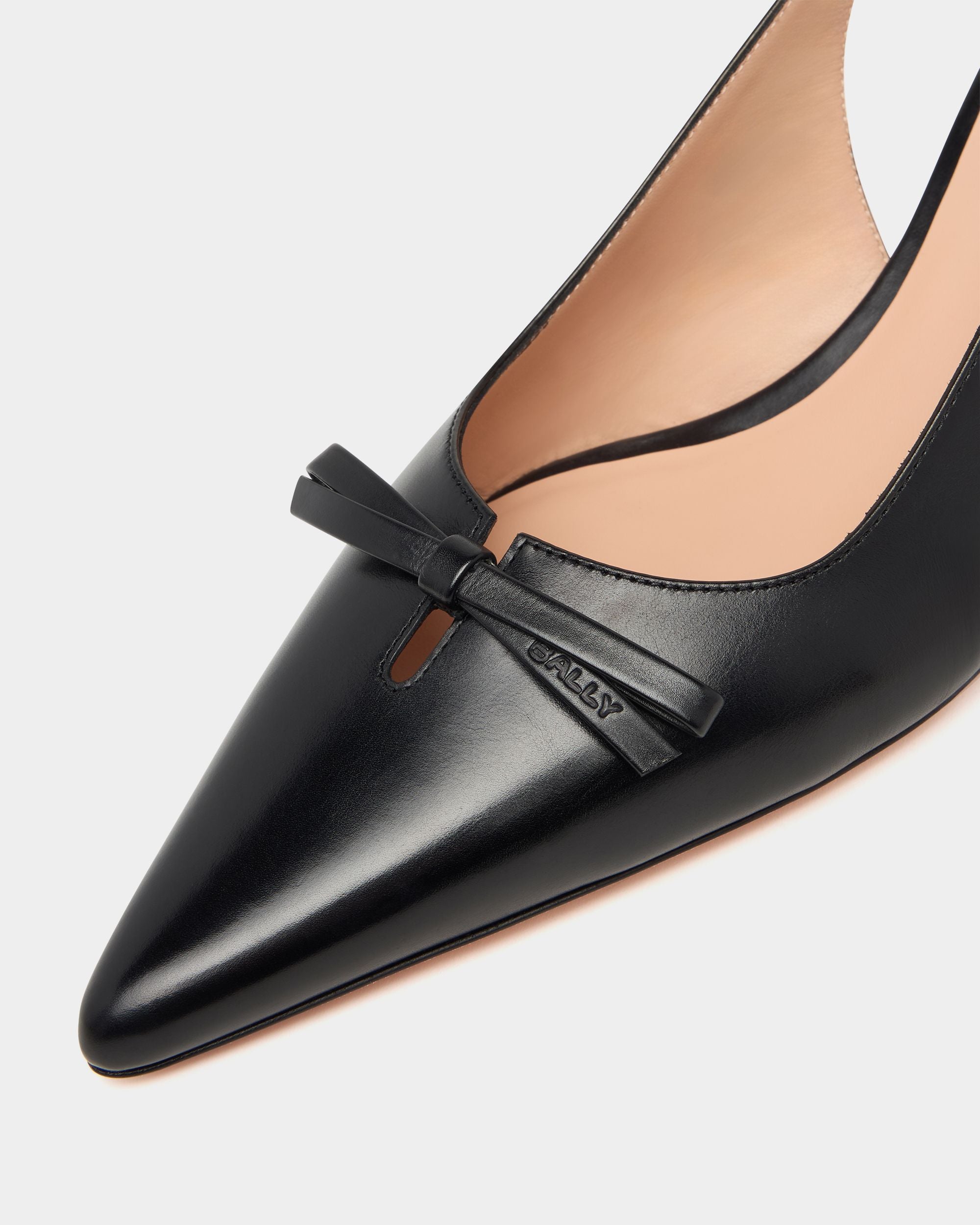 Bally Global - Escarpins À Bride Arrière Nadel En Cuir Noir - Noir