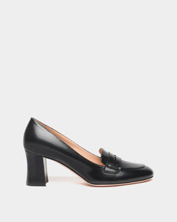 Saule Loafer-Pumps aus schwarzem Leder