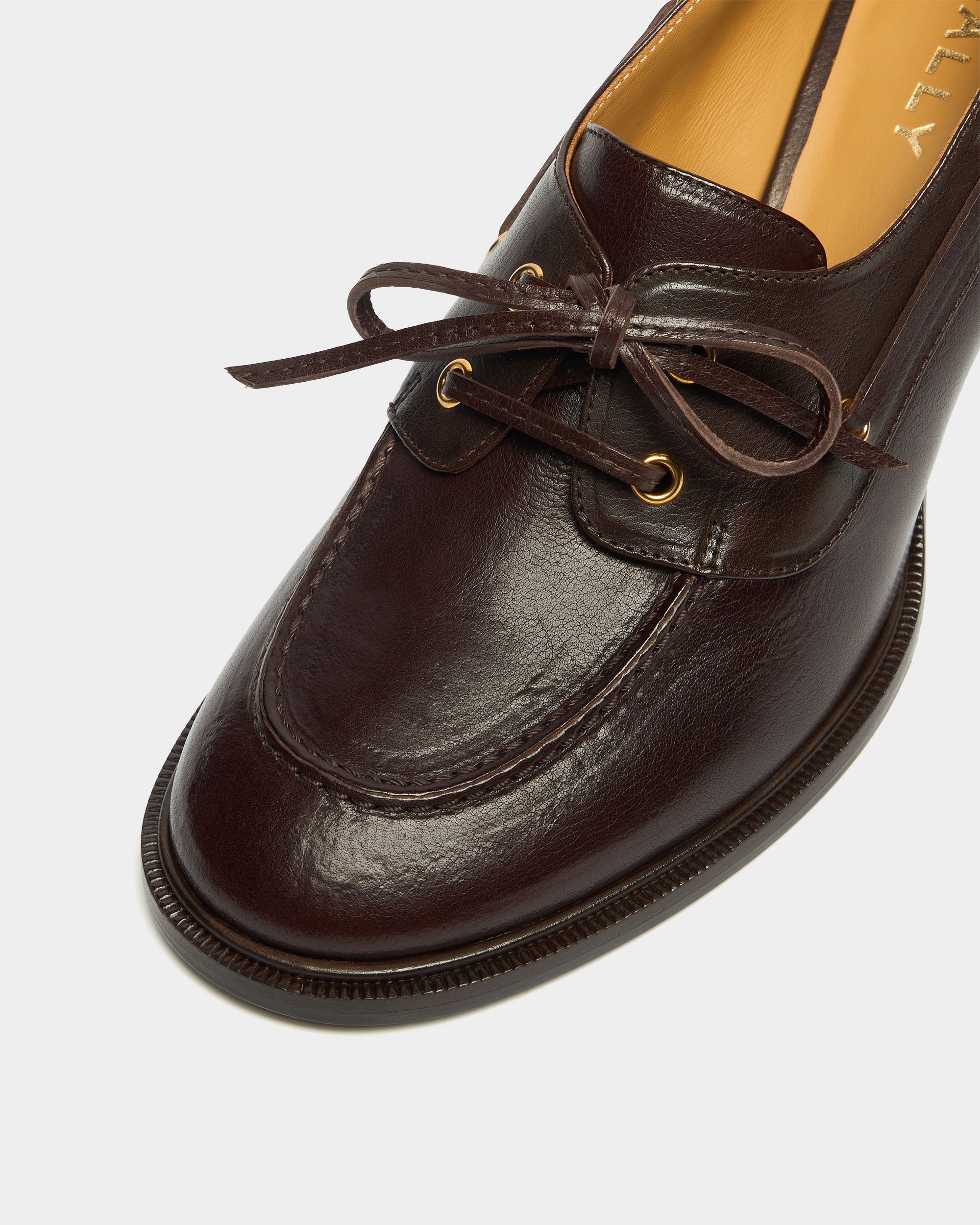 Bally Global - Zapato de salón con cordones Saule de piel ébano - Marrón