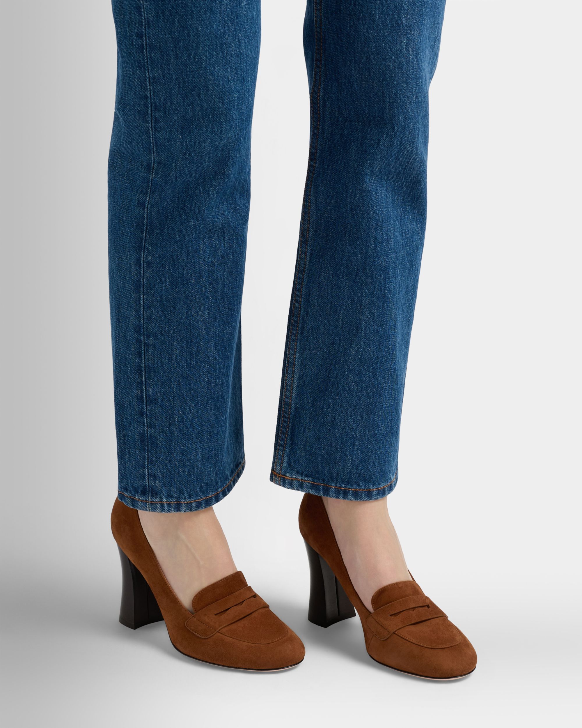 Bally Global - Saule Loafer Pump in Brown Suede - Brown