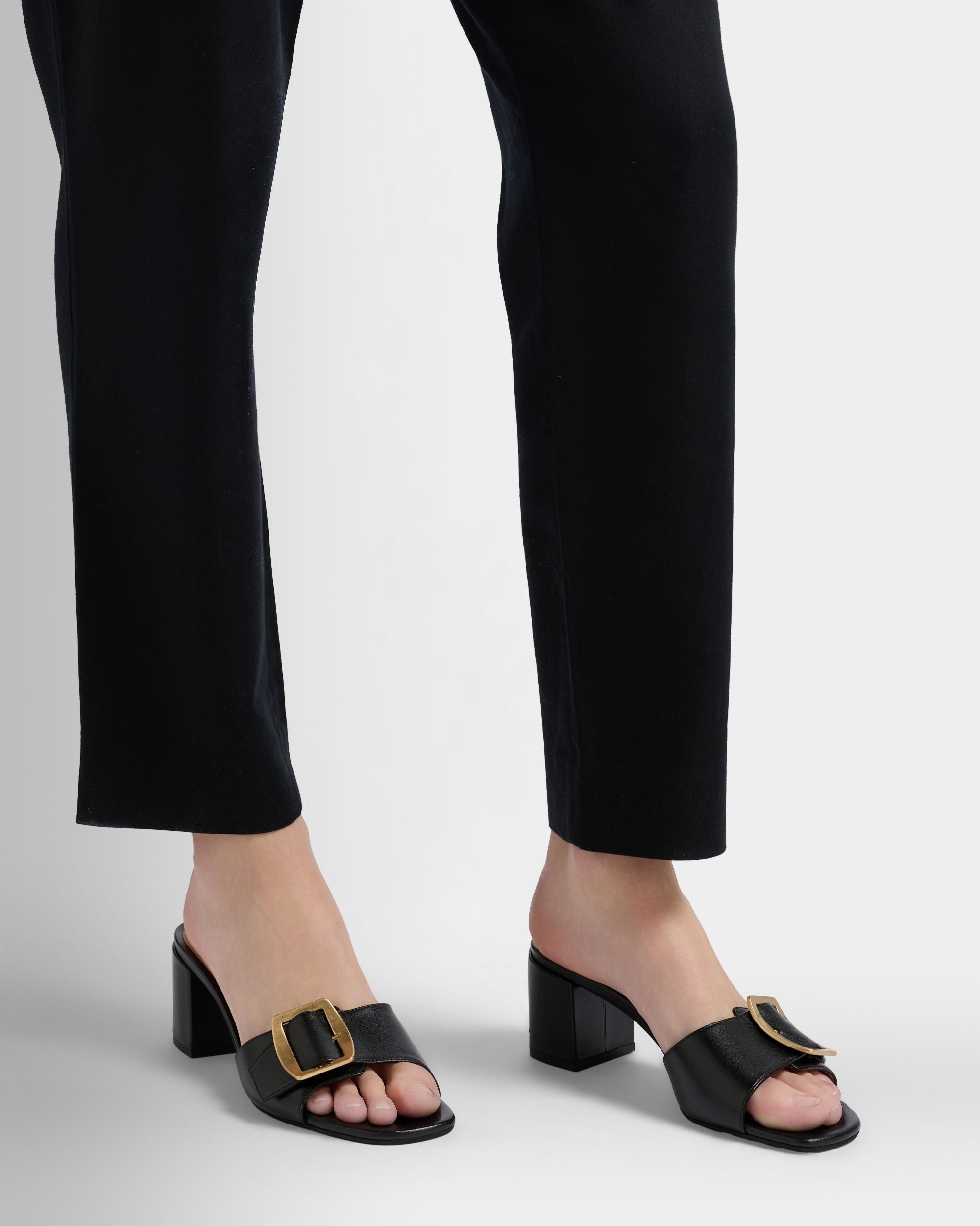 Bally Global - Boucle Mule in Black Leather - Black