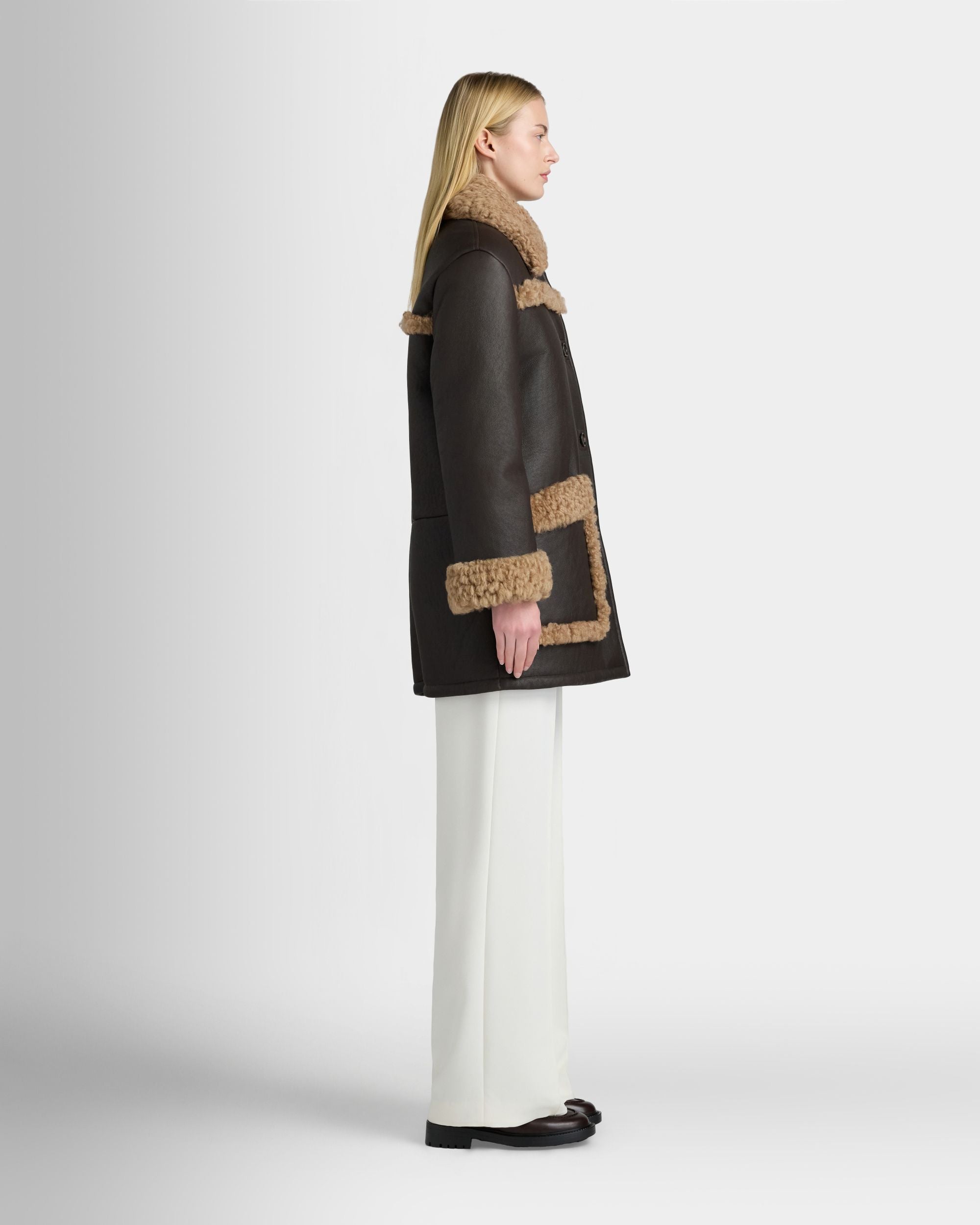 Bally Global - Coat in Brown Leather And Beige Shearling - Brown