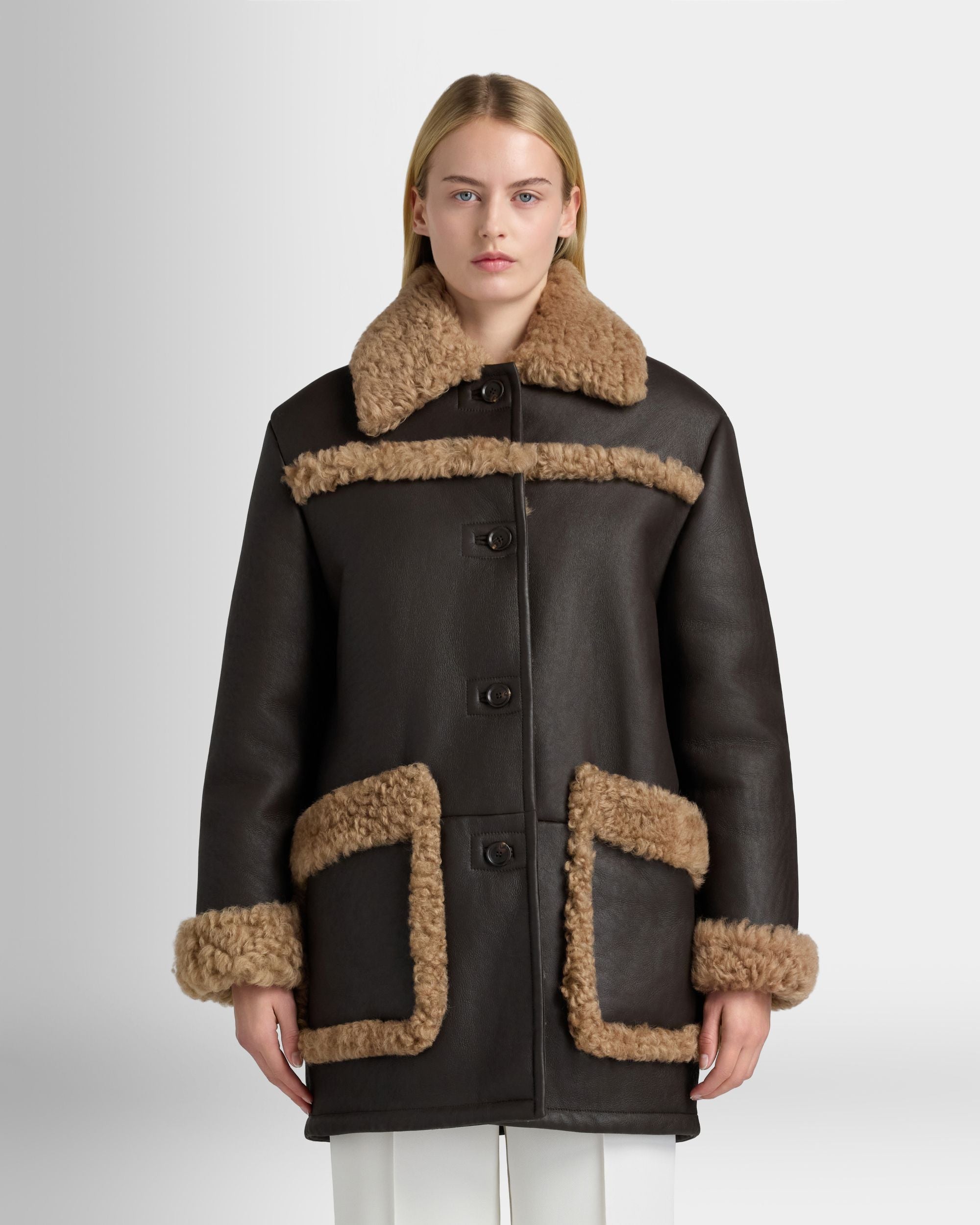 Bally Global - Coat in Brown Leather And Beige Shearling - Brown