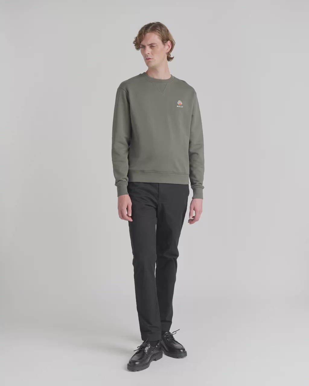 Bally Global - Crewneck Sweatshirt in Military Green Cotton With a Bally Crest - Green
