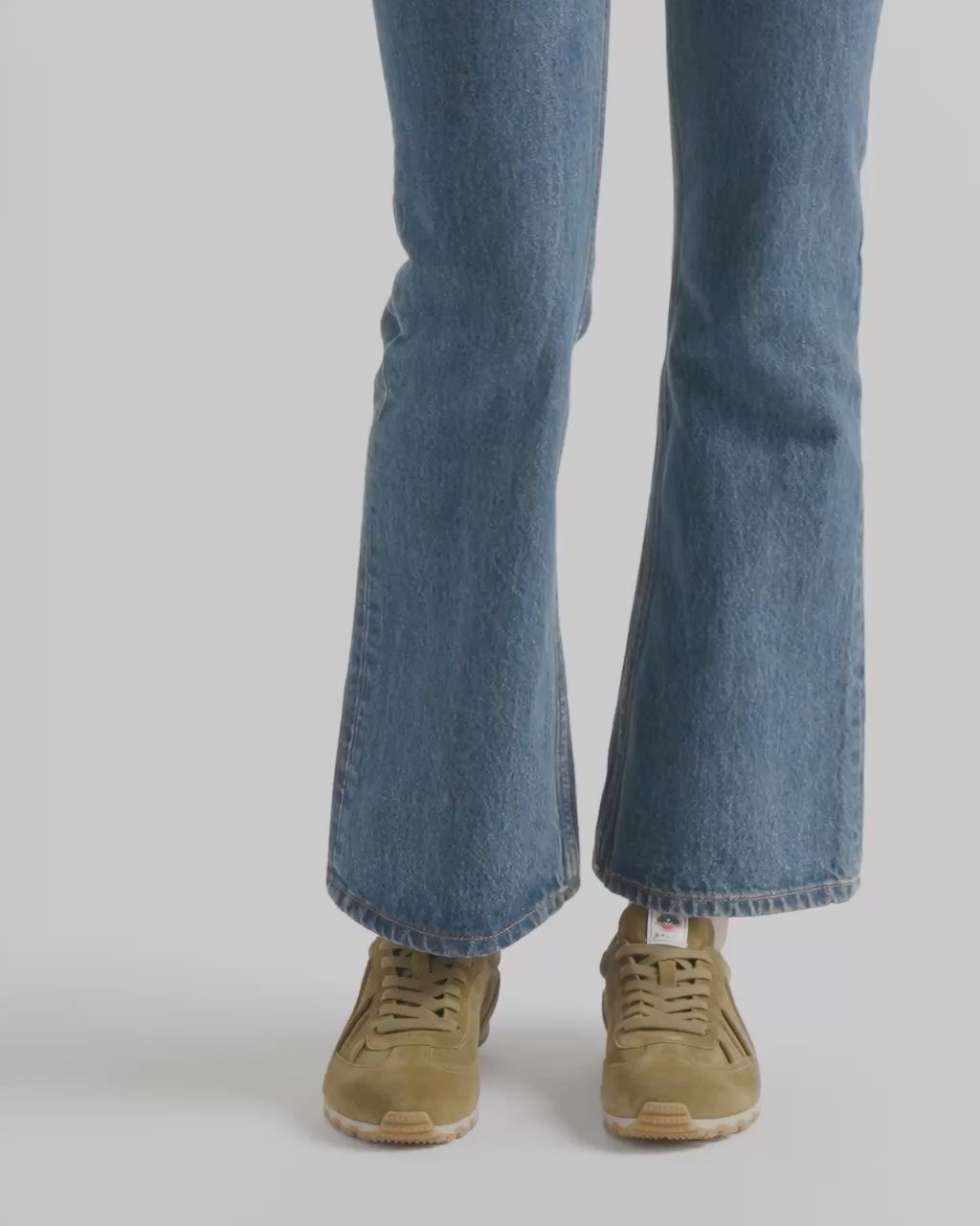 Product Video BALLY_VID_WK00CK_SU005_U8I8_01