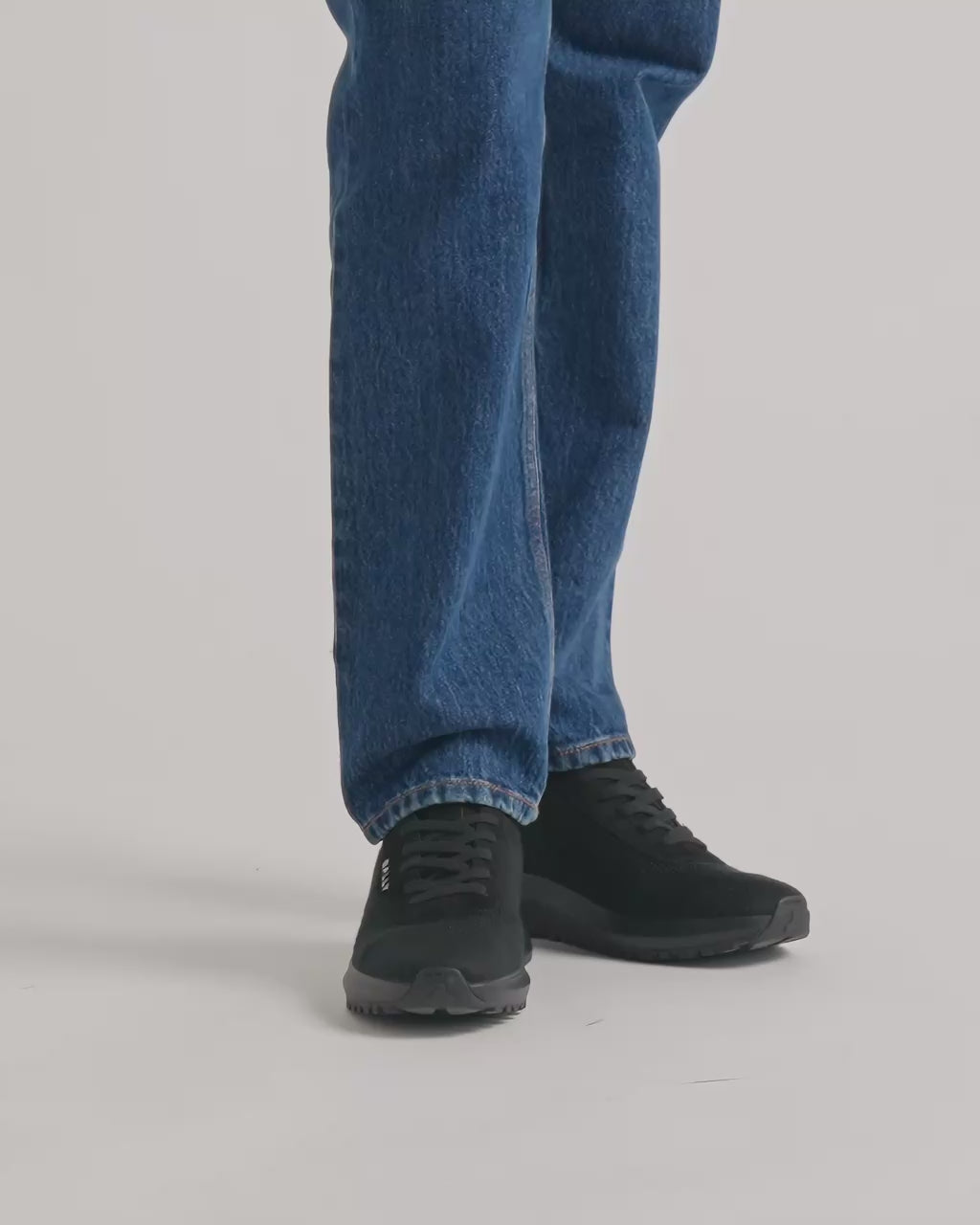 Product Video BALLY_VID_MSK0EV_TE091_I903_01