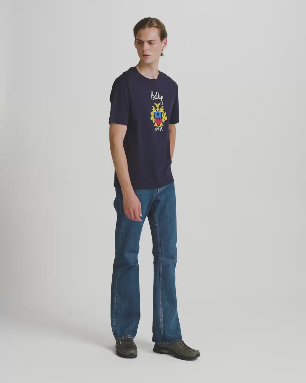 Bally Global - T-Shirt in Navy Blue Cotton with a Bally Crest - Blue