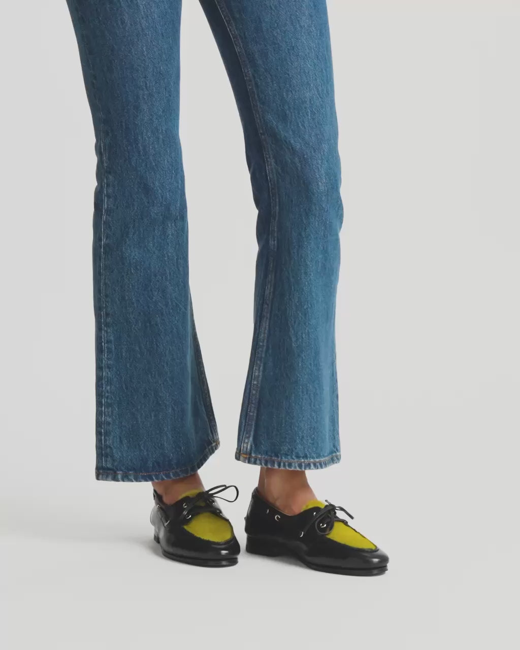 Bally Global - Plume Moccasin in Black Leather - Black