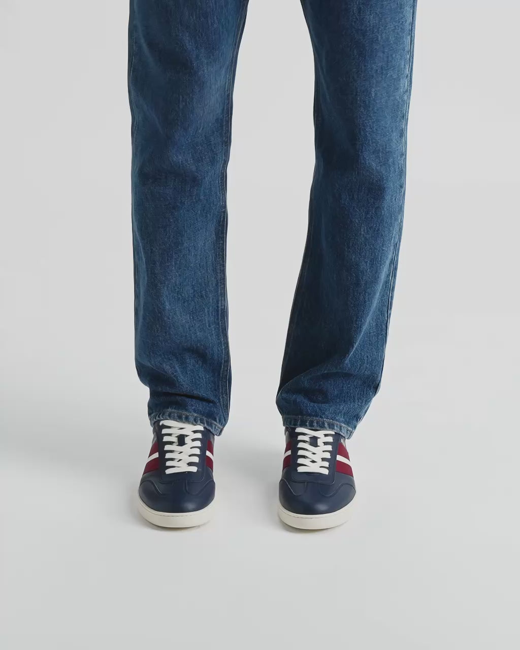 Bally Global - Retro Crest Sneaker aus Leder in Blau - Blue