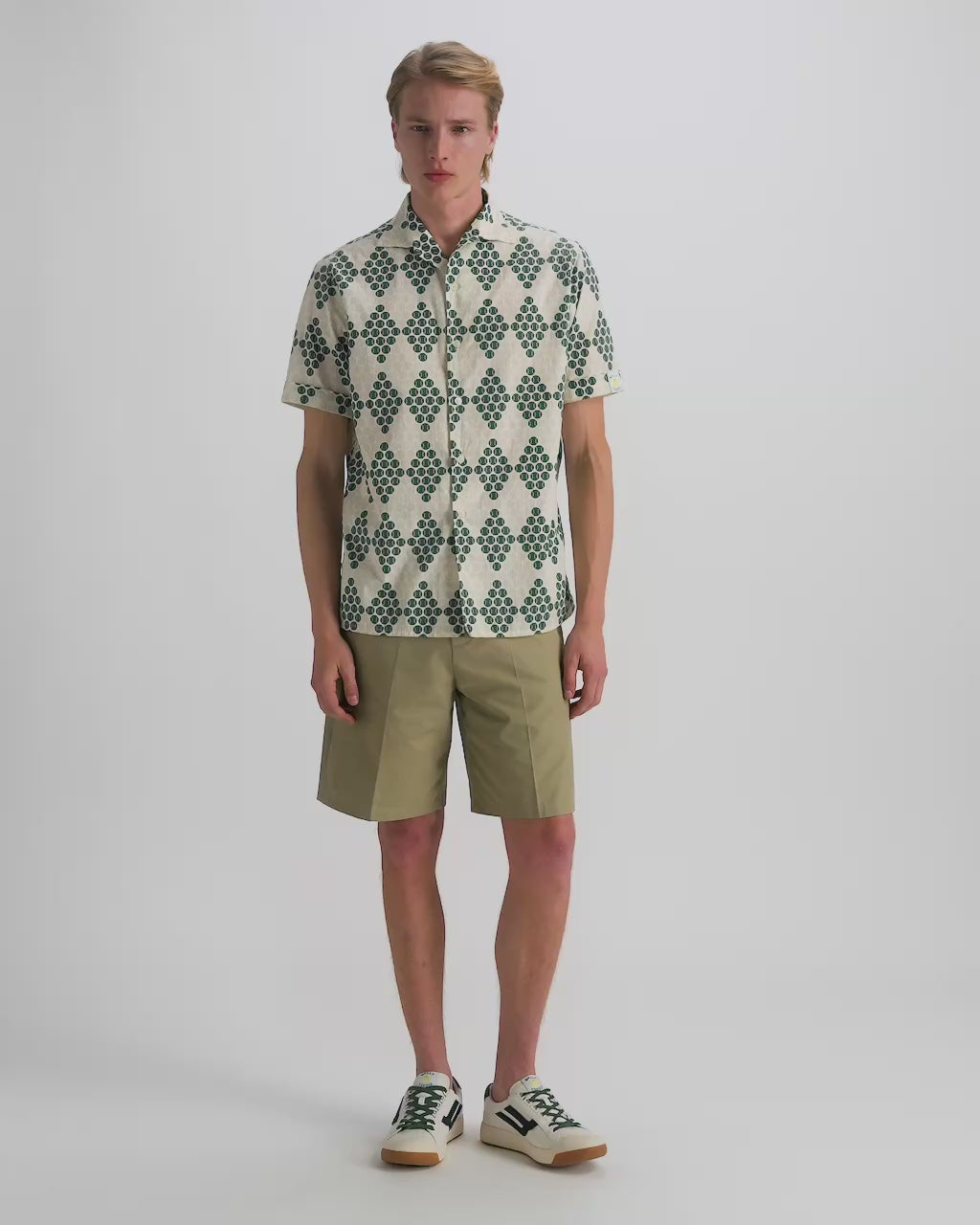 Bally Global - Shorts in Light Beige Cotton - Beige