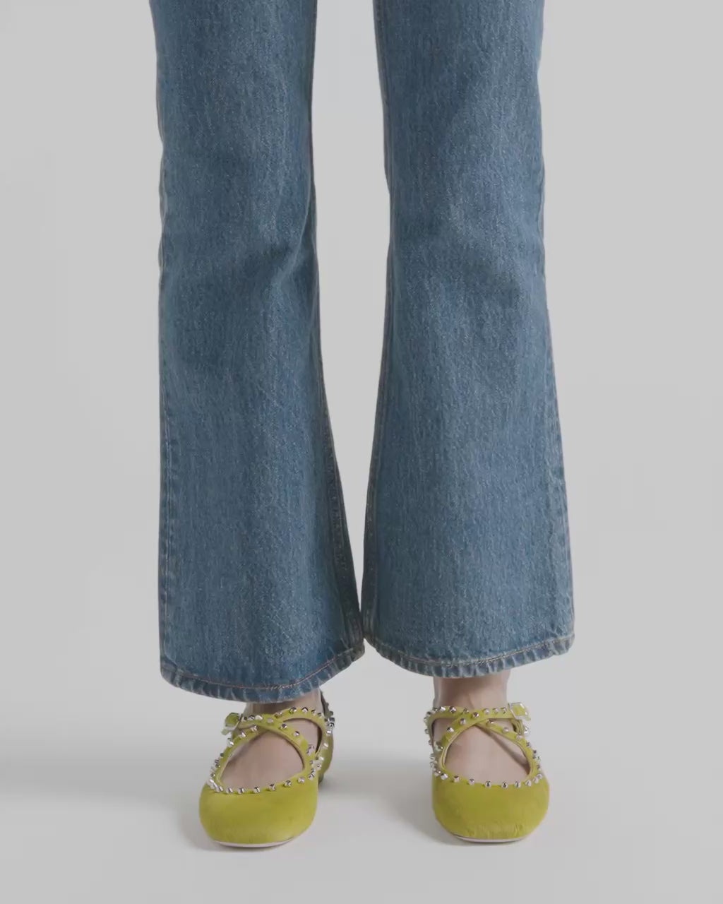 Product Video BALLY_VID_WA0526_FU003_U6B4_01