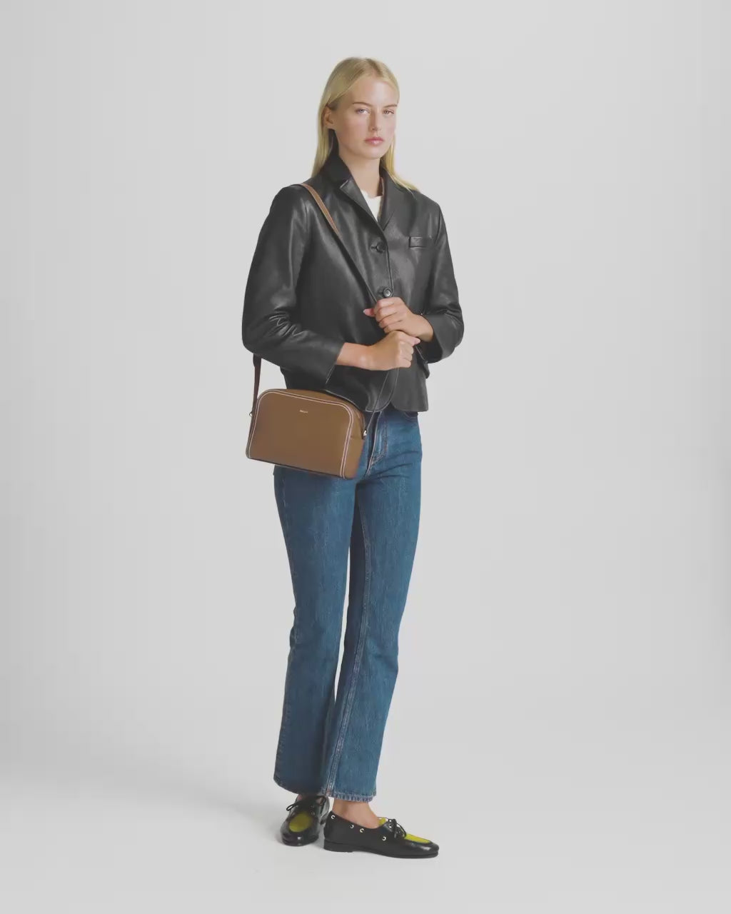 Bally Global - Easy Bally Crossbody Bag in Brown Leather - Brown