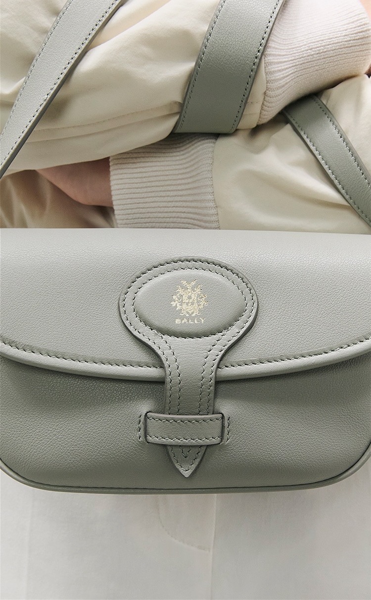 Bally ロコフリントシッフアッフショルタハック BHENNTML I801P BALLY_WAH010_VT710_U671P_05.