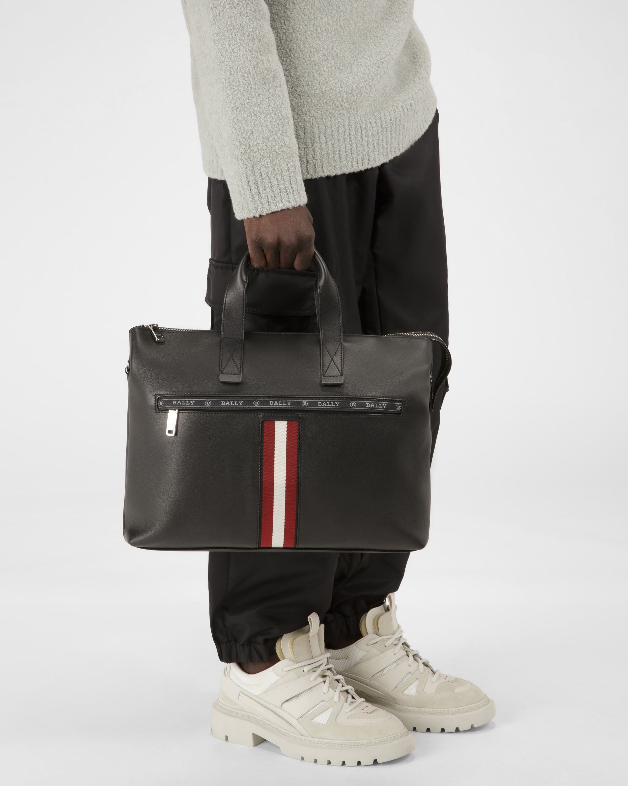 Henda Bolso Ejecutivo Para Hombre En Piel Negra - Hombre - Bally - 01