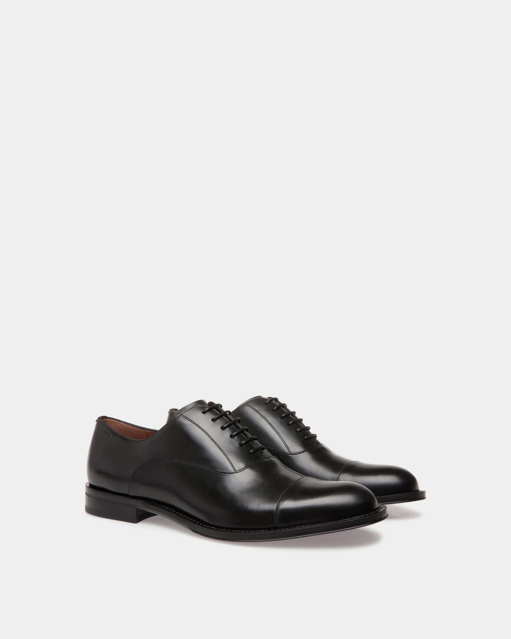 Oxford in Black Leather - Men's - Bally - 02