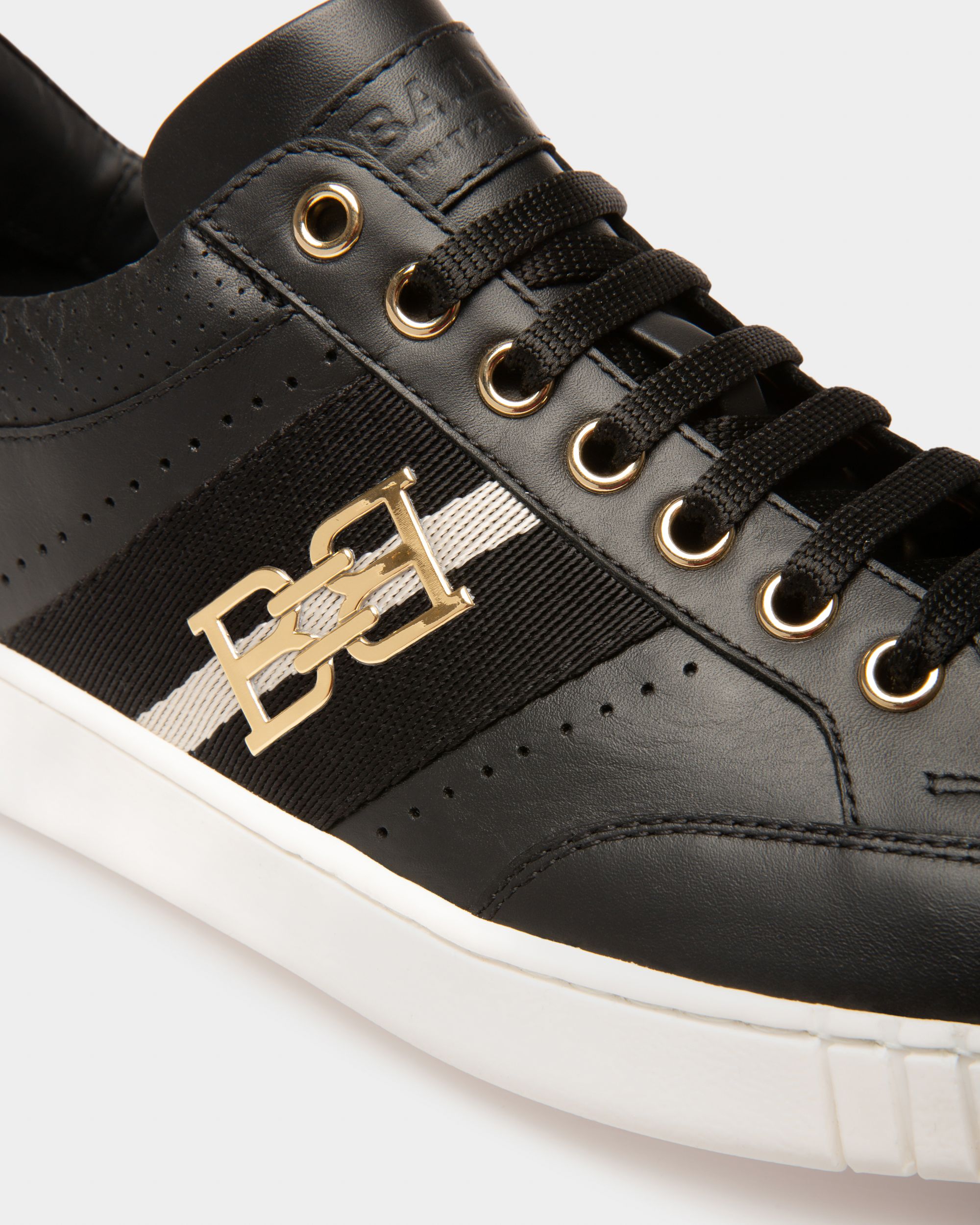Winton Zapatilla Deportiva De Cuero De Color Negro - Hombre - Bally - 02