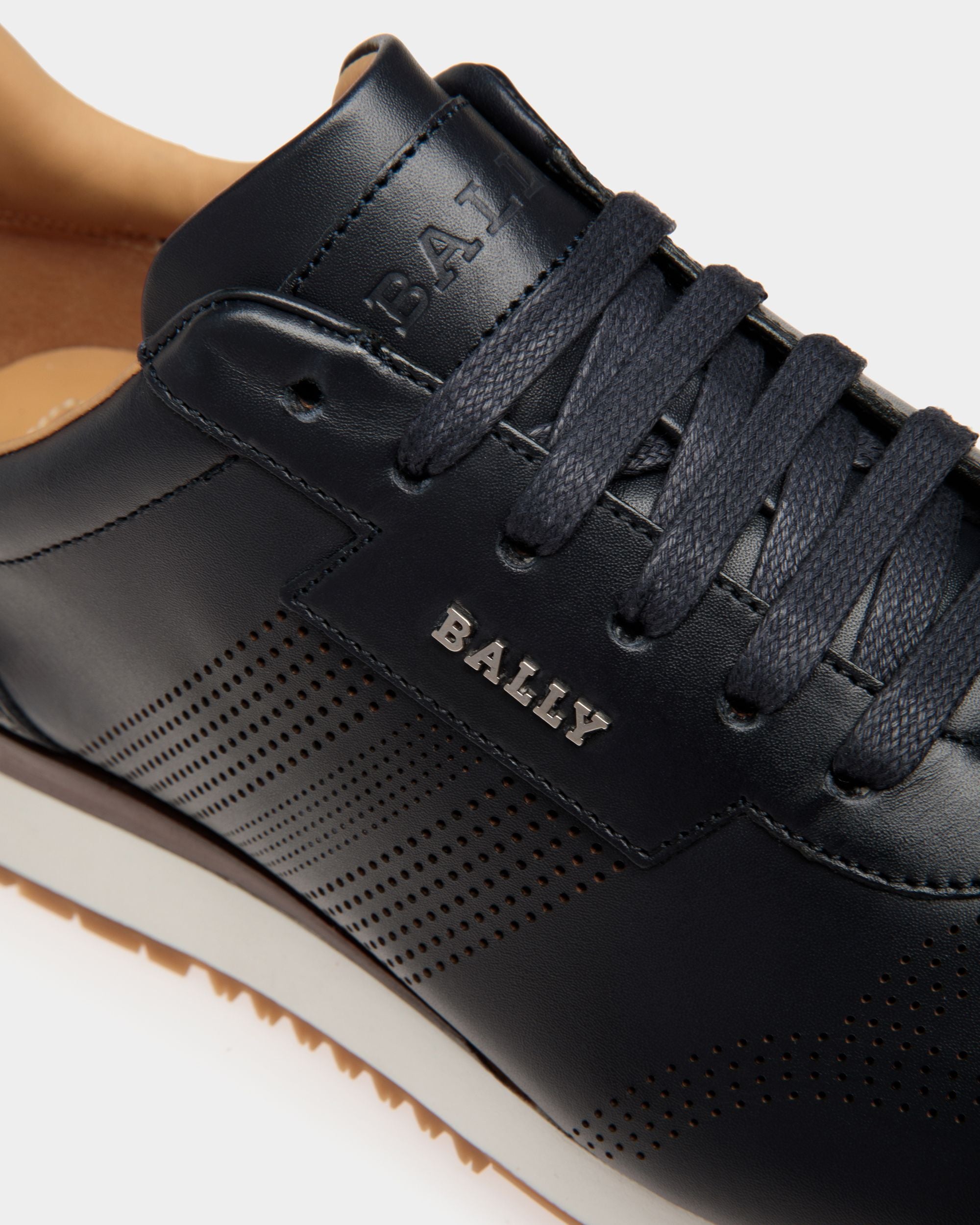 Asken Zapatillas De Piel En Azul Medianoche - Hombre - Bally - 05