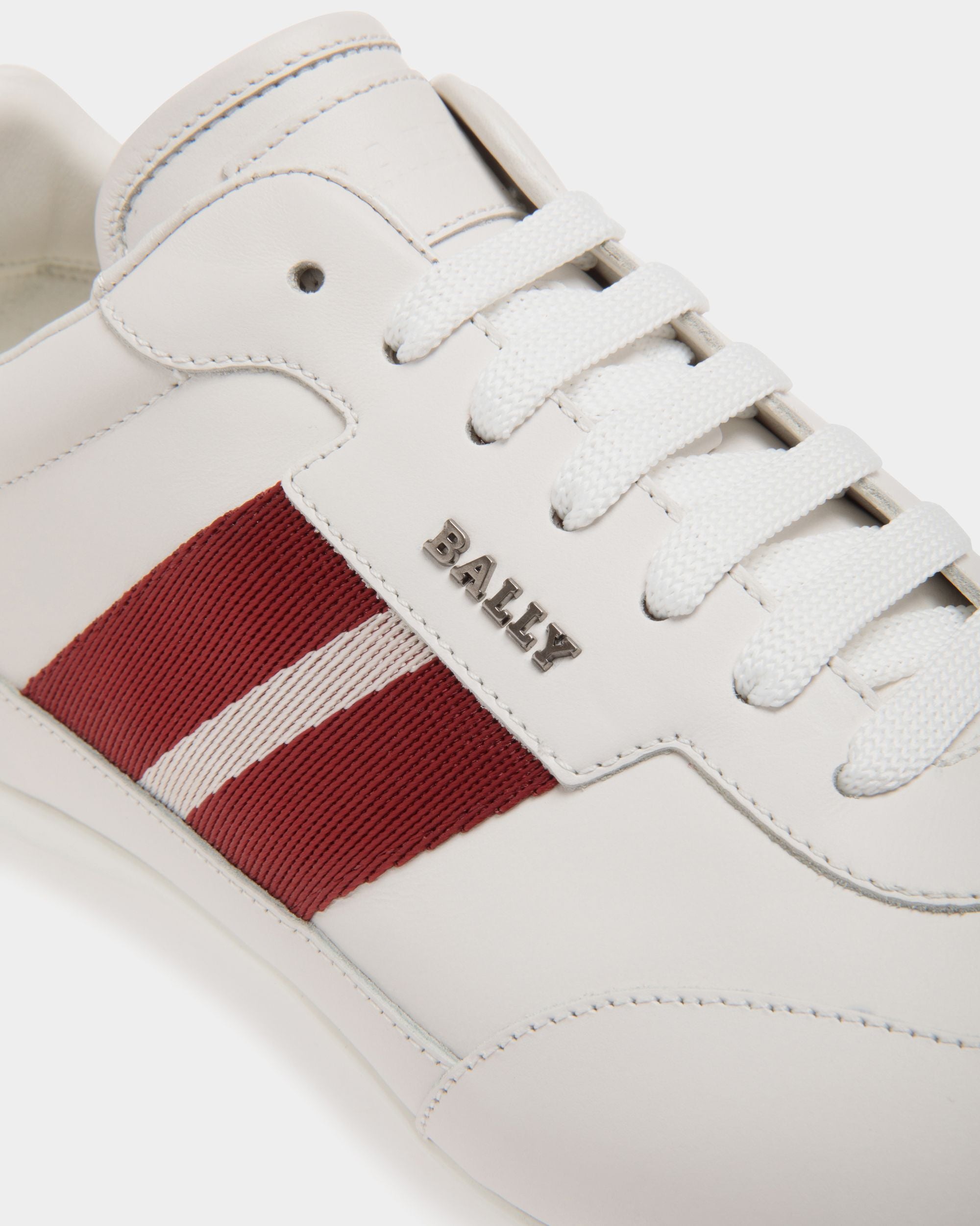 Sneaker In White Leather - Men's - Bally - 05