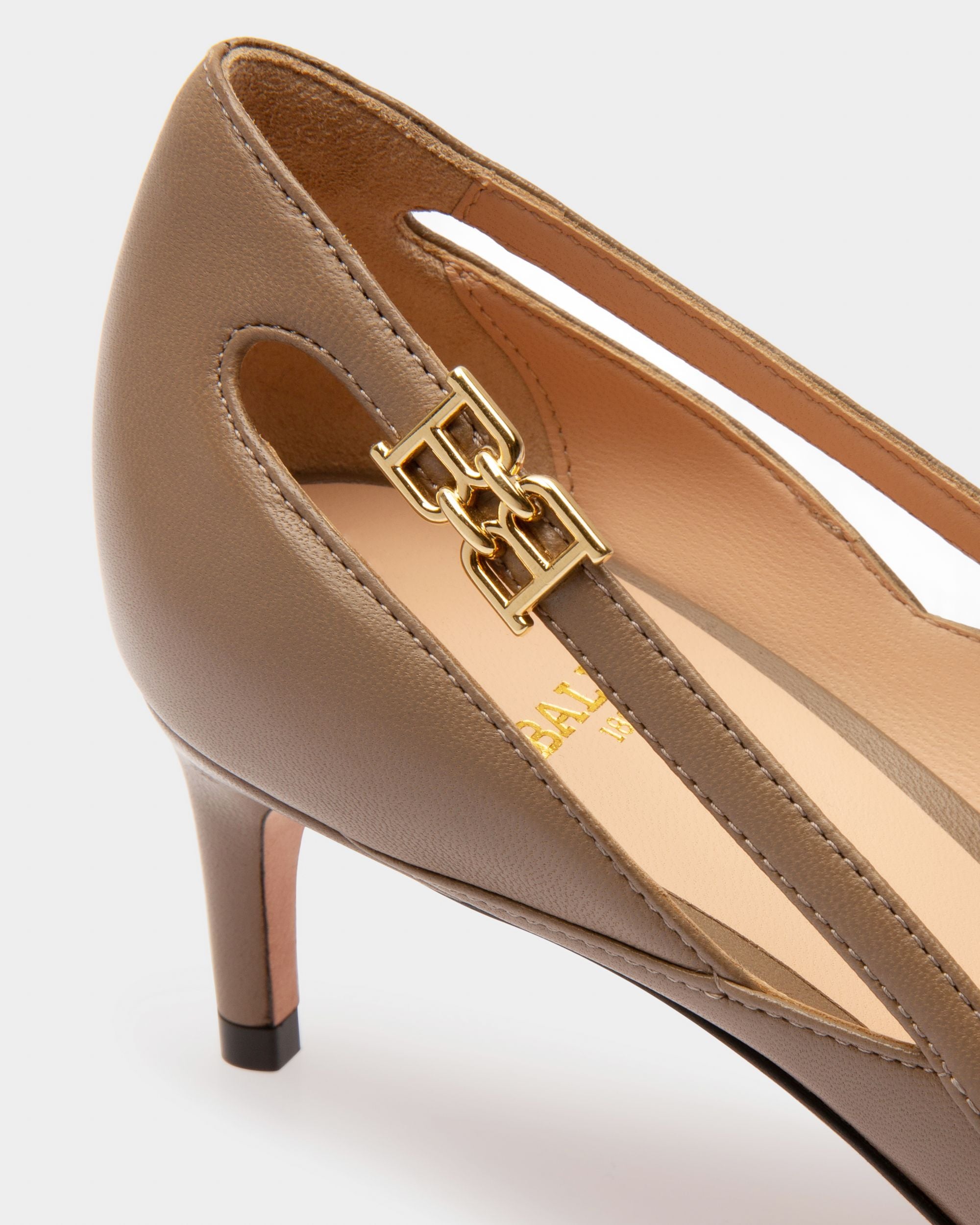Elsa Zapatos De Salón En Piel De Color Topo - Mujer - Bally - 04