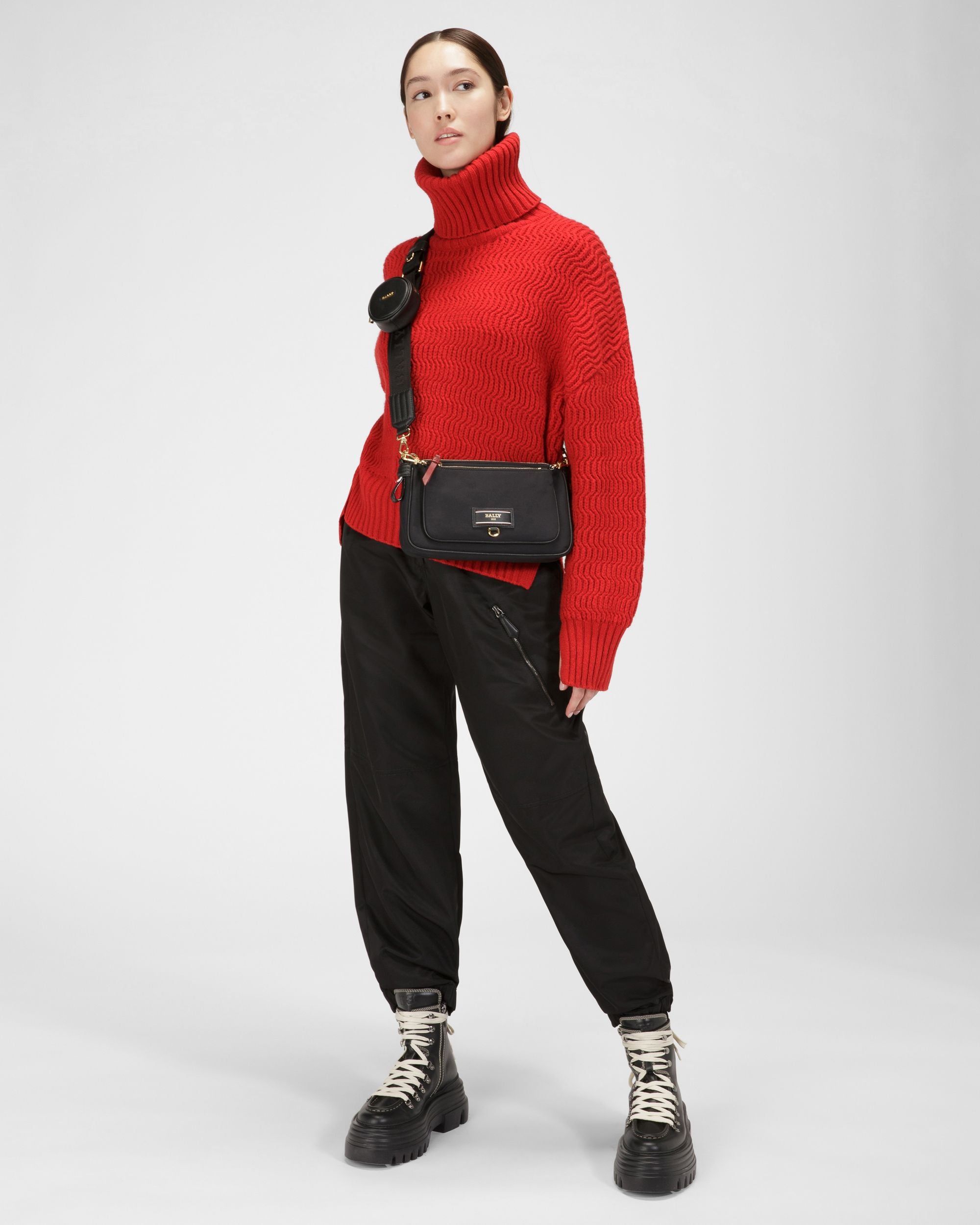 Elenia Minibolso En Nailon Reciclado De Color Negro - Mujer - Bally - 02