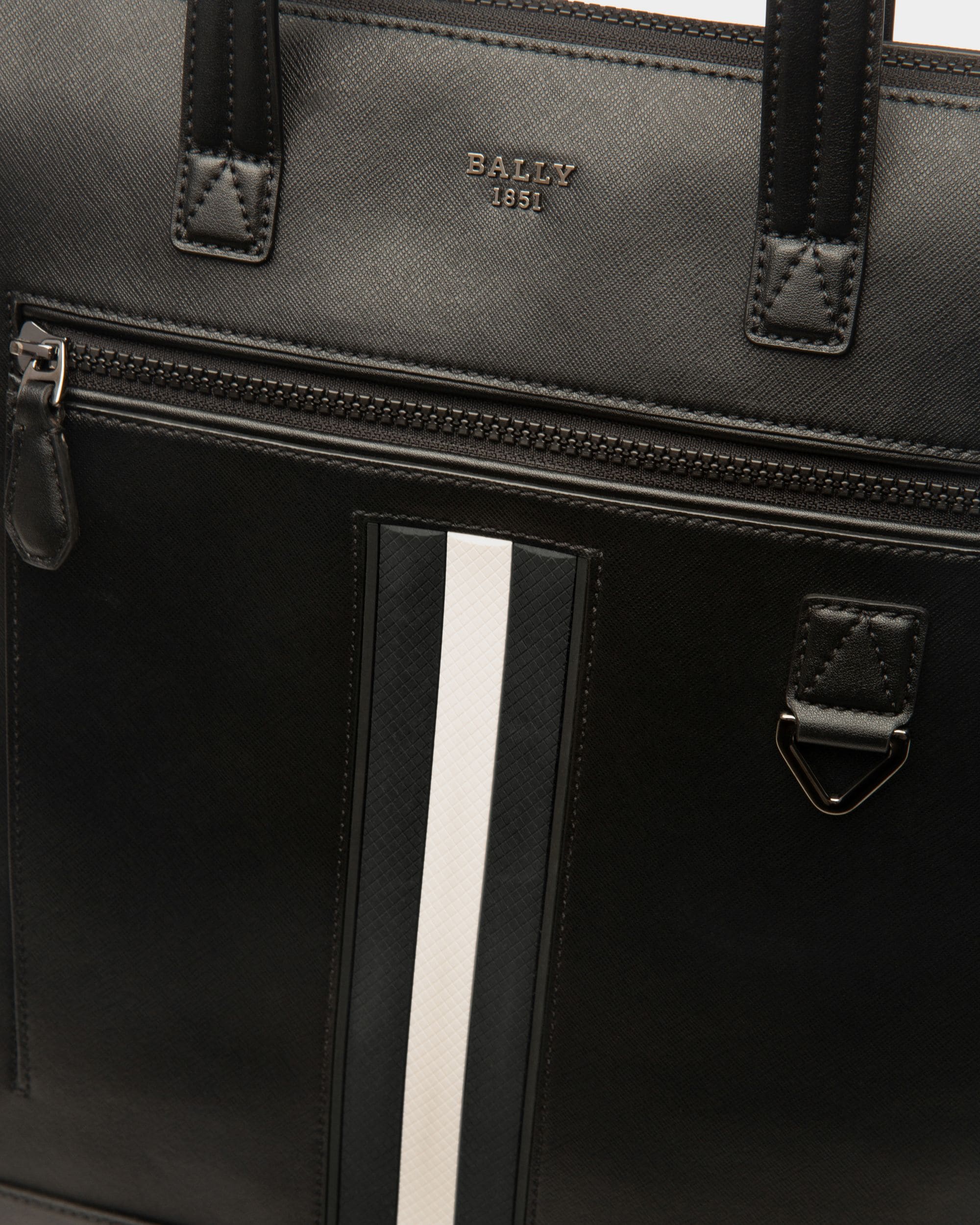 Mahir Recycled Leather Tote Bag In Black - Men's - Bally - 04
