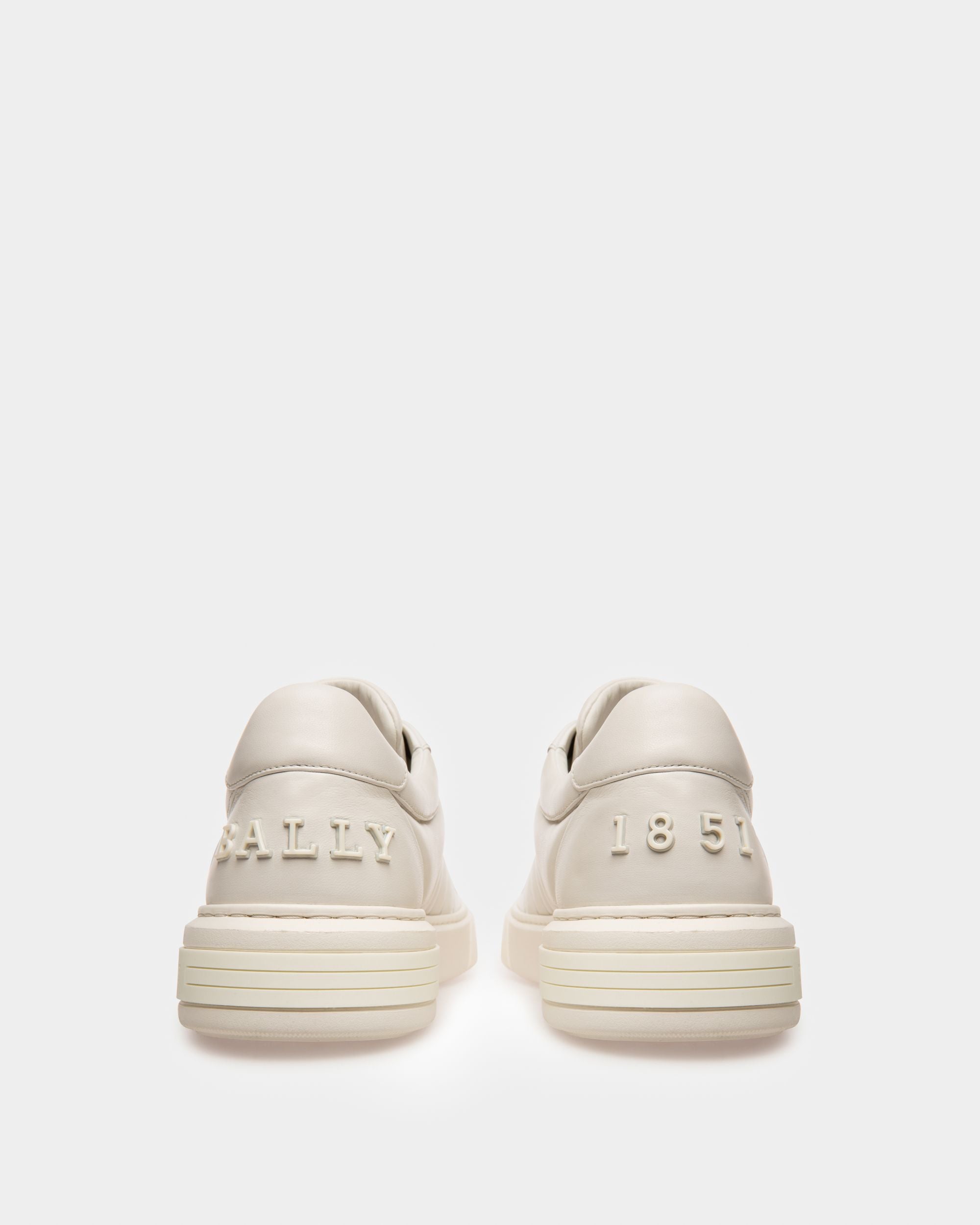 Maudo Leather Sneakers In White - Men's - Bally - 04