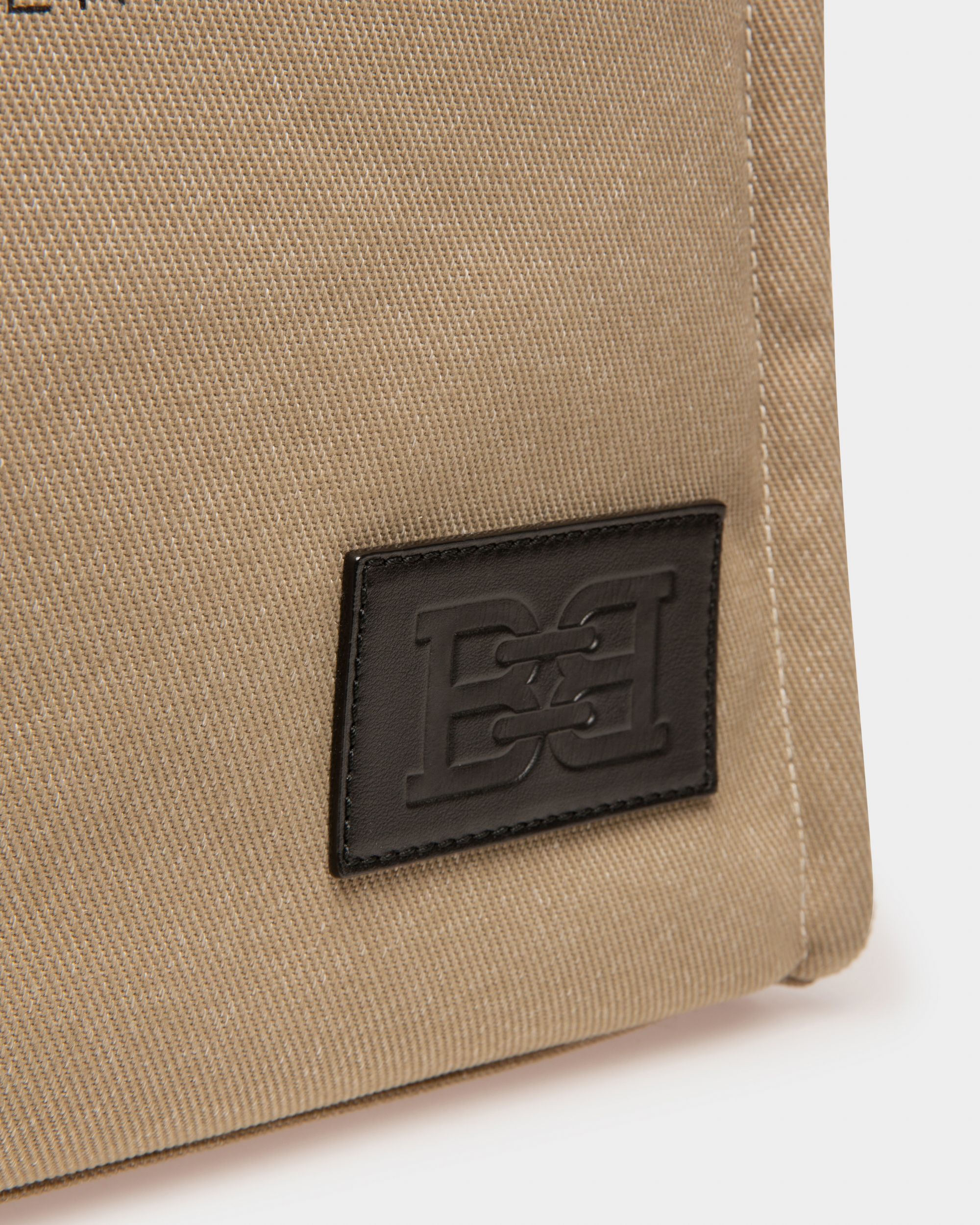 Crystalia Bolso Tote De Tela En Color Arena - Mujer - Bally - 04